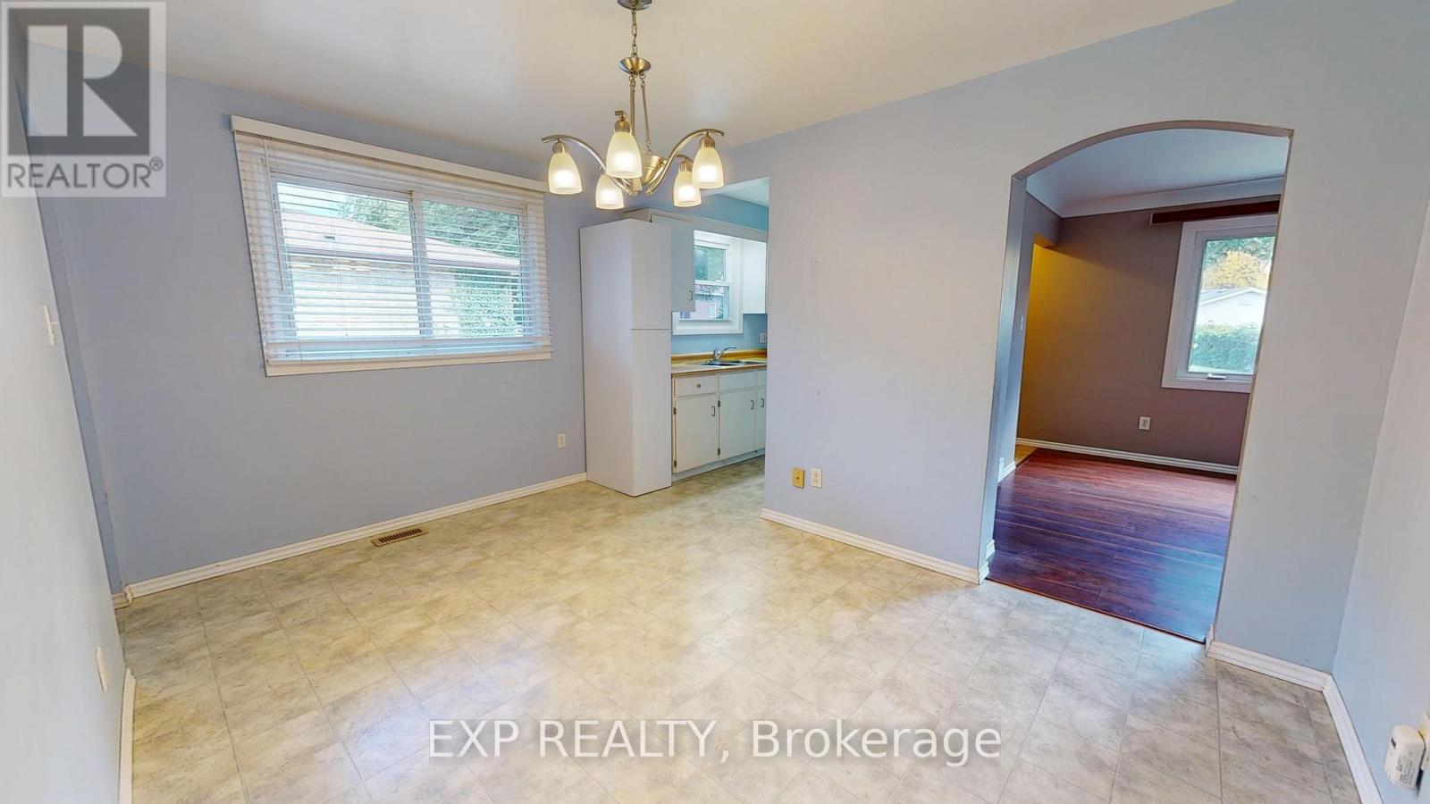 3312 Addison Avenue, Niagara Falls, Ontario  L2J 3L1 - Photo 12 - X12462796