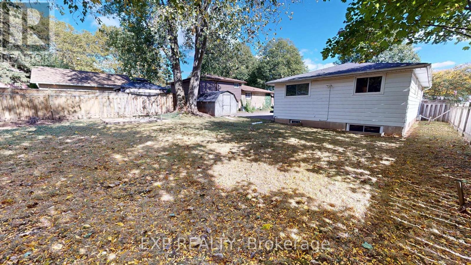 3312 Addison Avenue, Niagara Falls, Ontario  L2J 3L1 - Photo 4 - X12462796