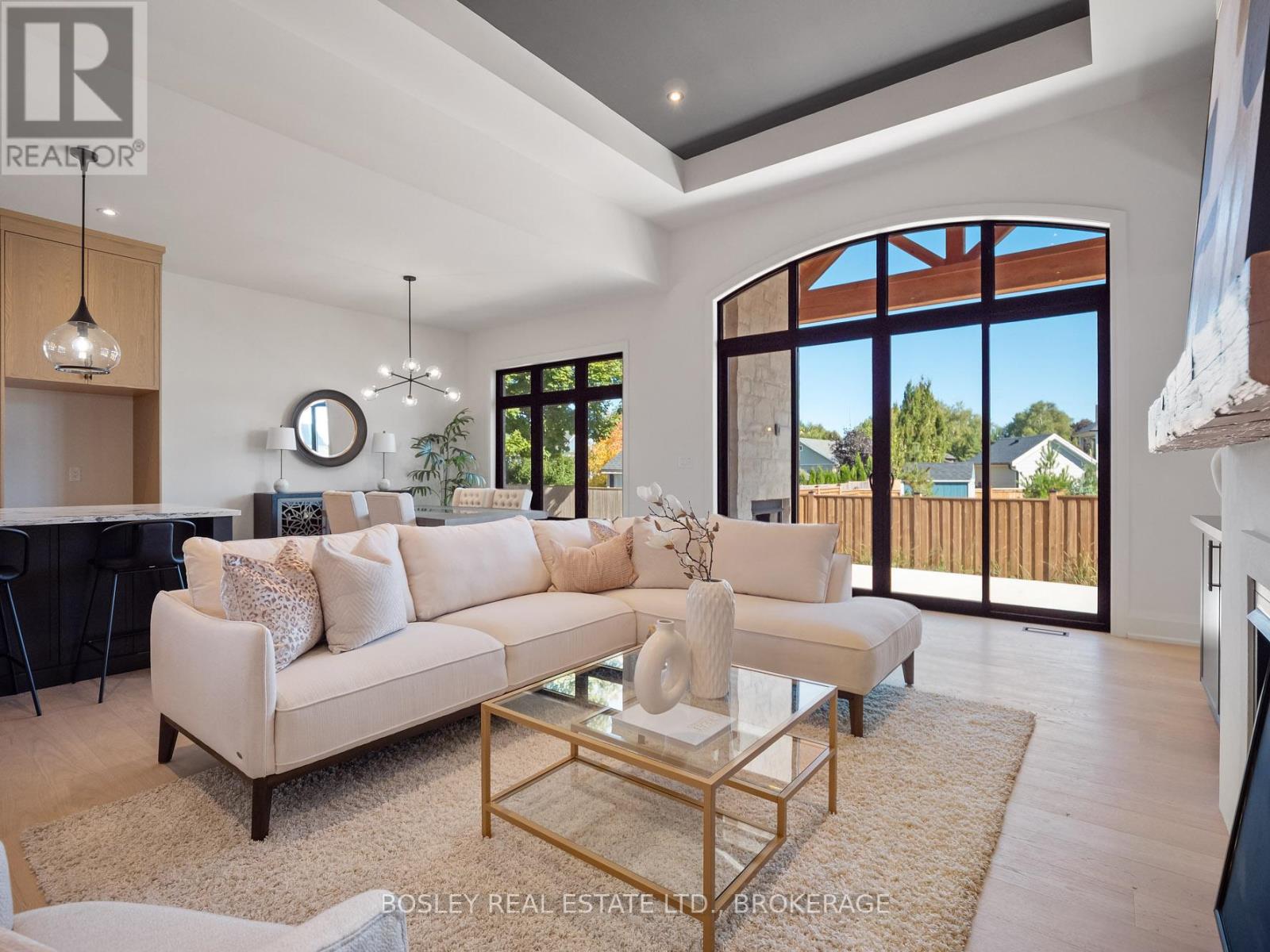 9 Oakley Drive, Niagara-On-The-Lake, Ontario  L0S 1J0 - Photo 13 - X12462862