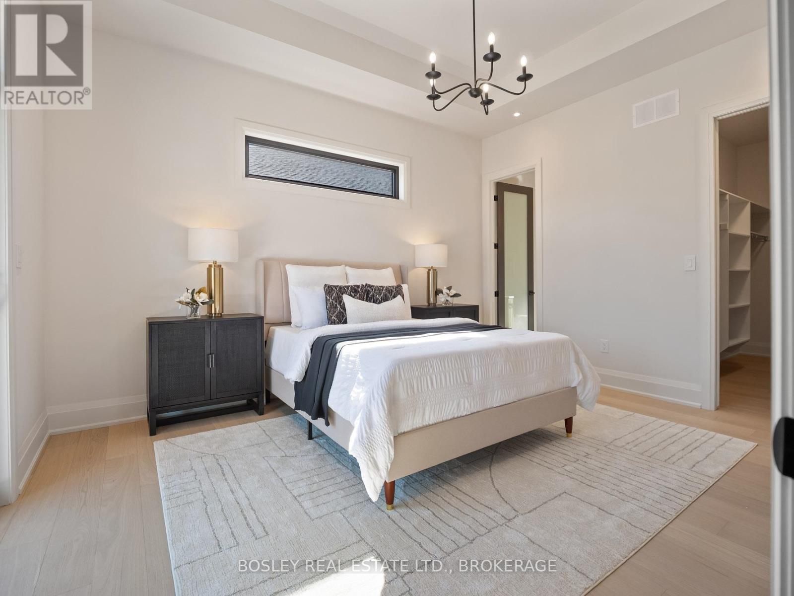 9 Oakley Drive, Niagara-On-The-Lake, Ontario  L0S 1J0 - Photo 17 - X12462862