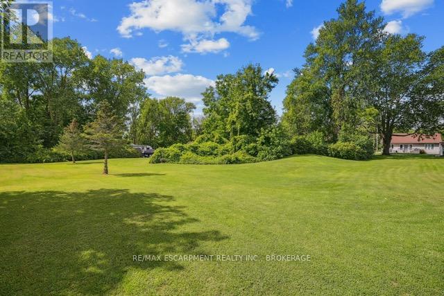 440 South Pelham Road, Welland, Ontario  L3C 3C6 - Photo 39 - X12463703