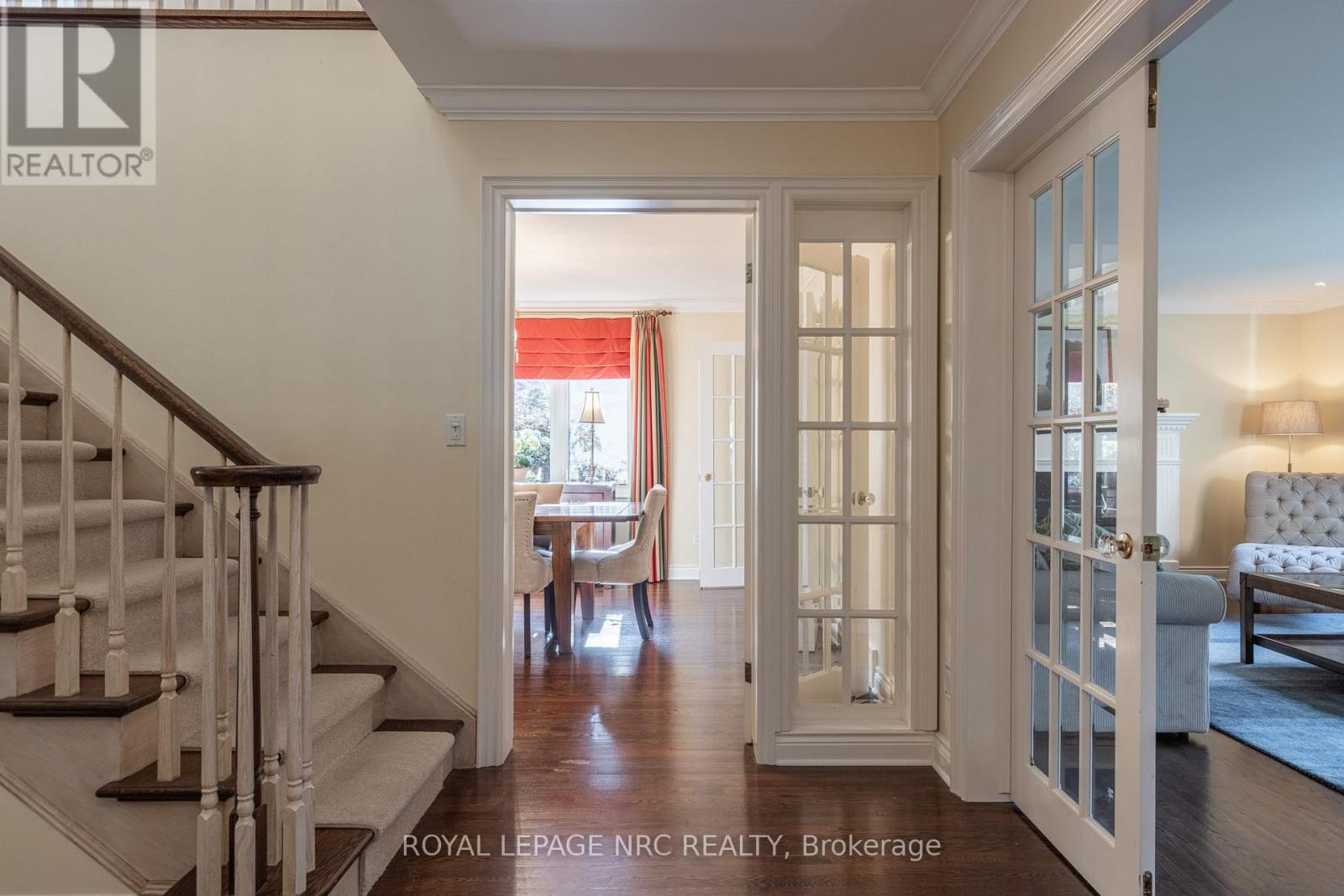 328 Niagara Boulevard, Niagara-On-The-Lake, Ontario  L0S 1J0 - Photo 15 - X12466745