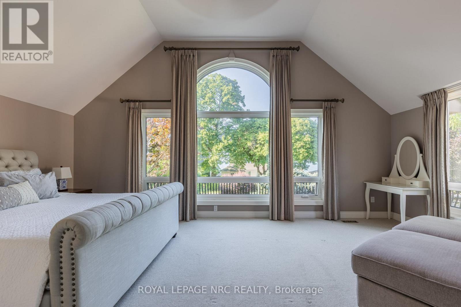 328 Niagara Boulevard, Niagara-On-The-Lake, Ontario  L0S 1J0 - Photo 29 - X12466745