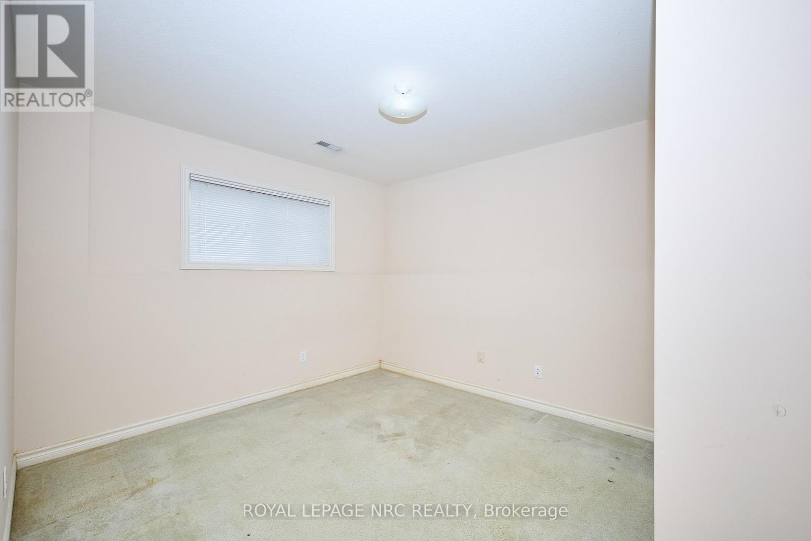 4431 Montrose Road, Niagara Falls, Ontario  K2H 1K1 - Photo 21 - X12468698