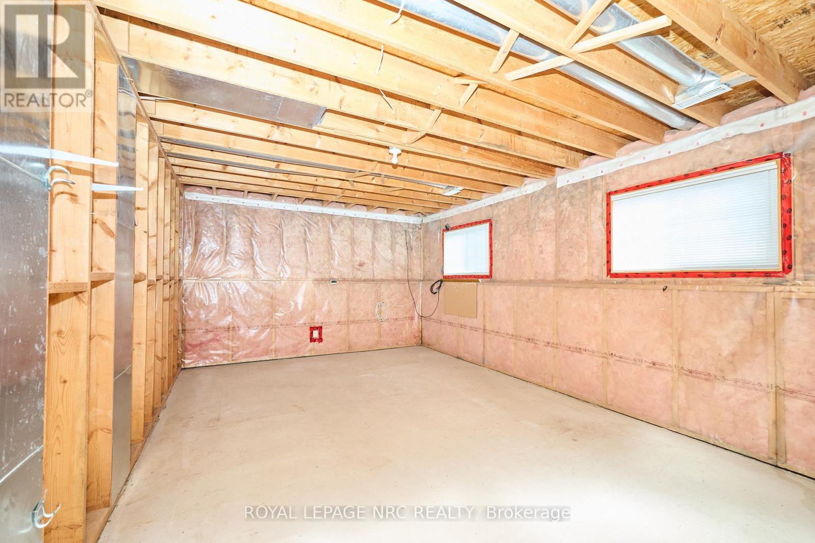 4431 Montrose Road, Niagara Falls, Ontario  K2H 1K1 - Photo 27 - X12468698