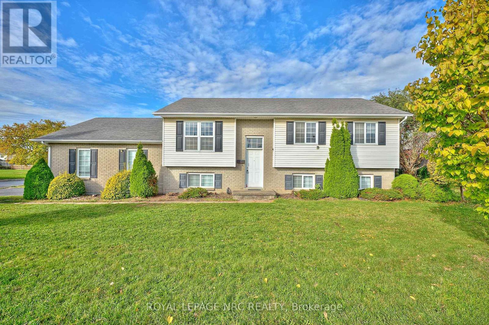 4431 Montrose Road, Niagara Falls, Ontario  K2H 1K1 - Photo 32 - X12468698