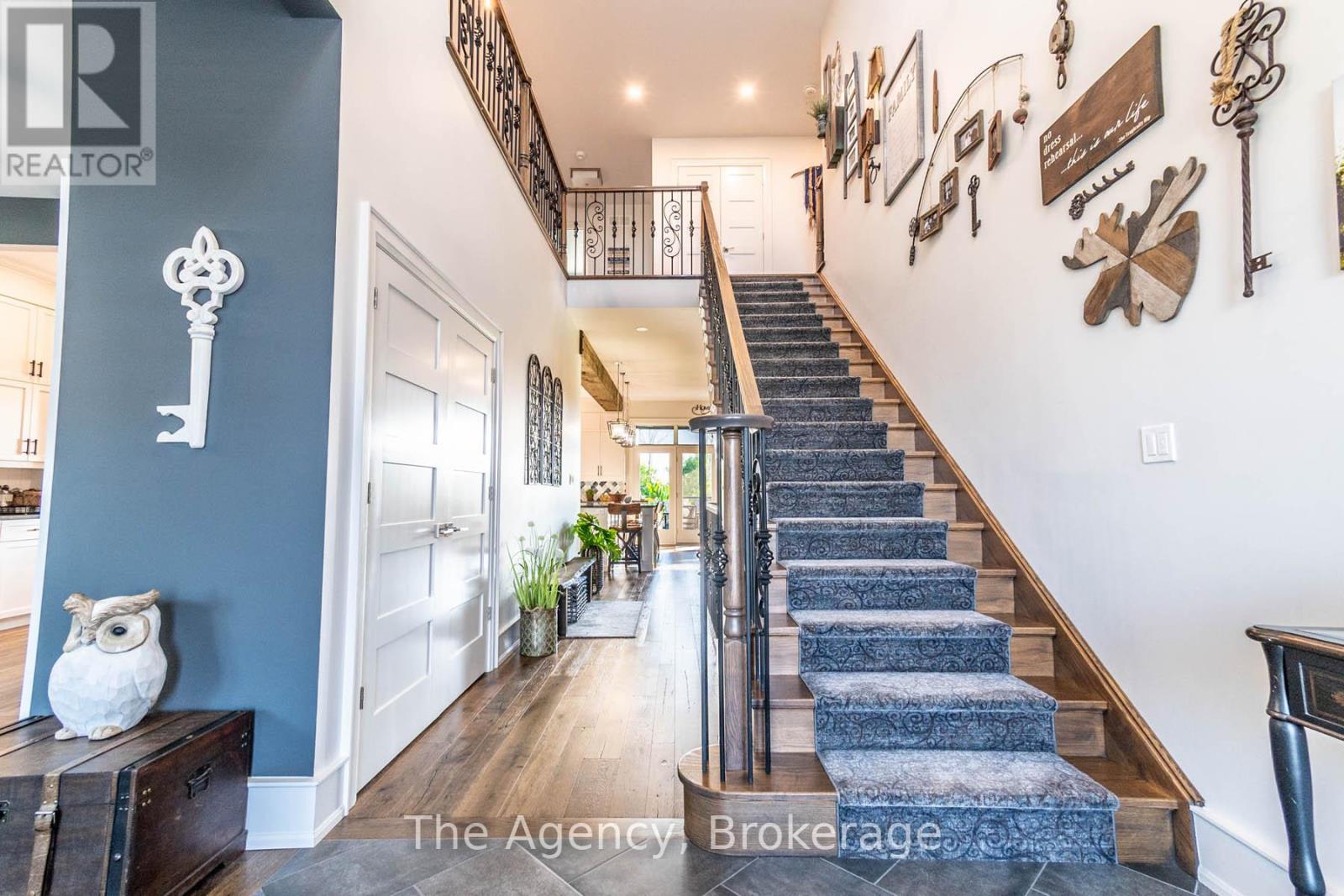 119 Willowbrook Drive, Welland, Ontario  L3C 0G2 - Photo 3 - X12468883