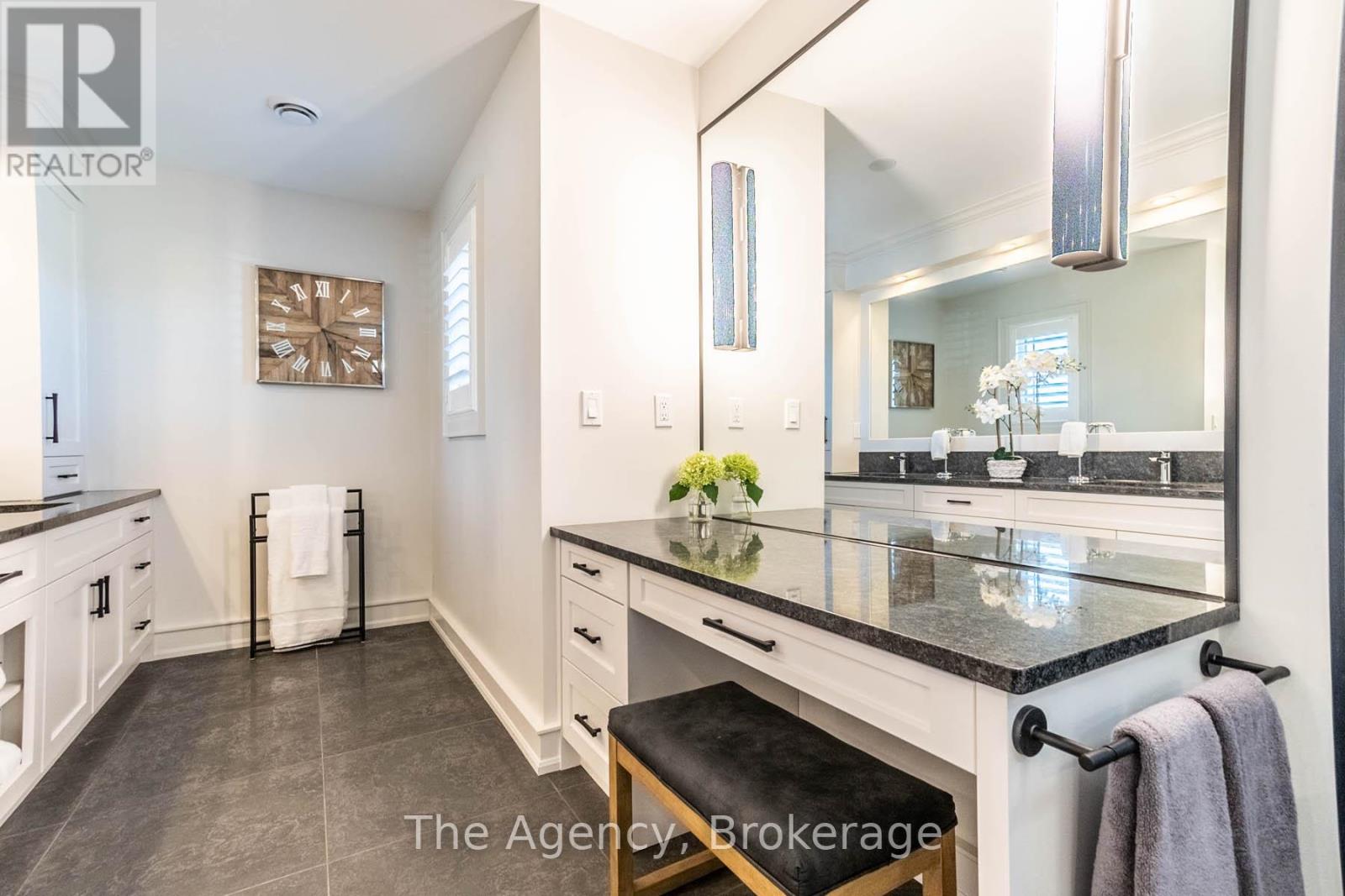 119 Willowbrook Drive, Welland, Ontario  L3C 0G2 - Photo 33 - X12468883