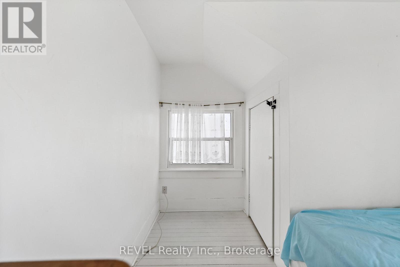 3819 Terrace Lane, Fort Erie, Ontario  L0S 1B0 - Photo 25 - X12472347