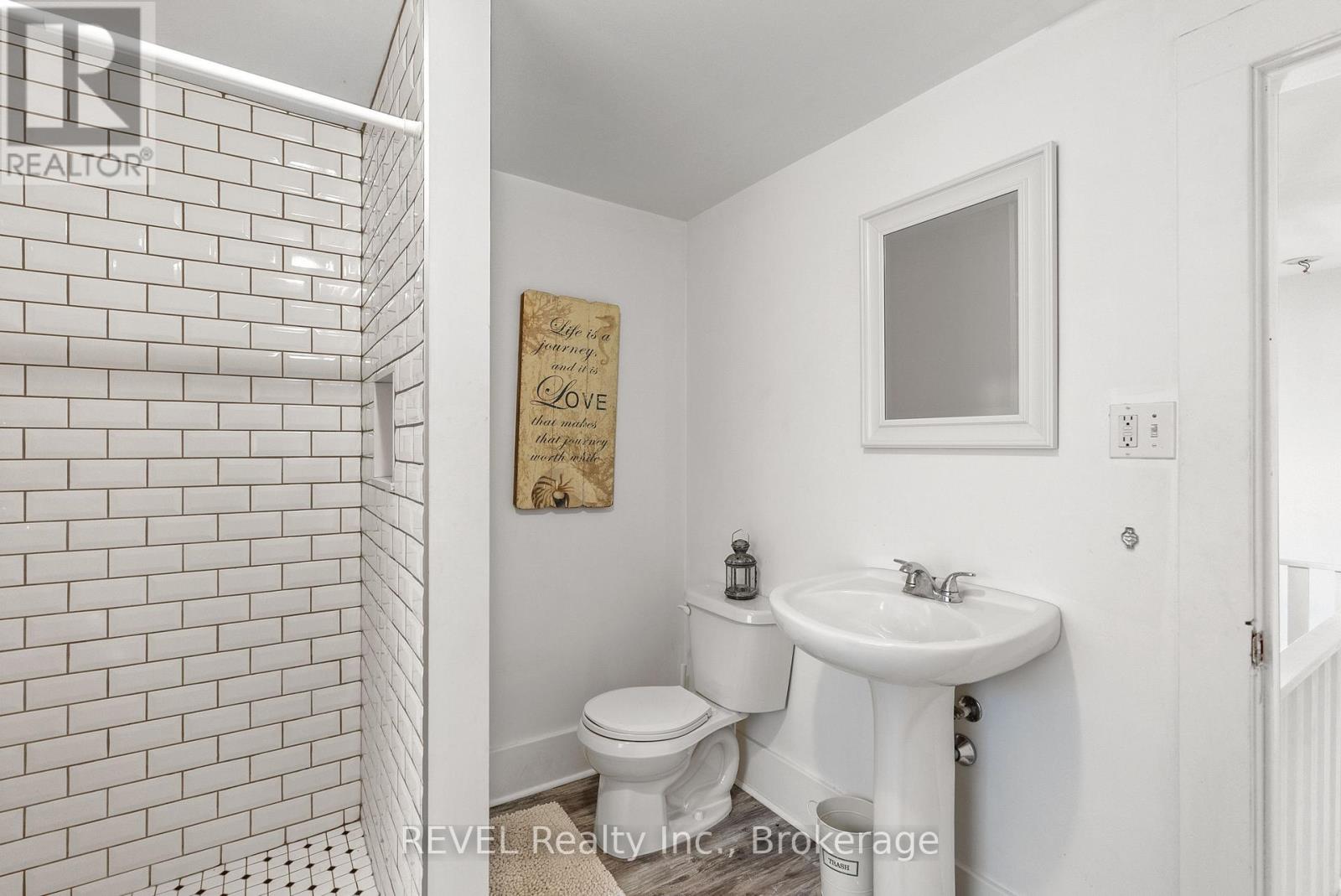 3819 Terrace Lane, Fort Erie, Ontario  L0S 1B0 - Photo 30 - X12472347