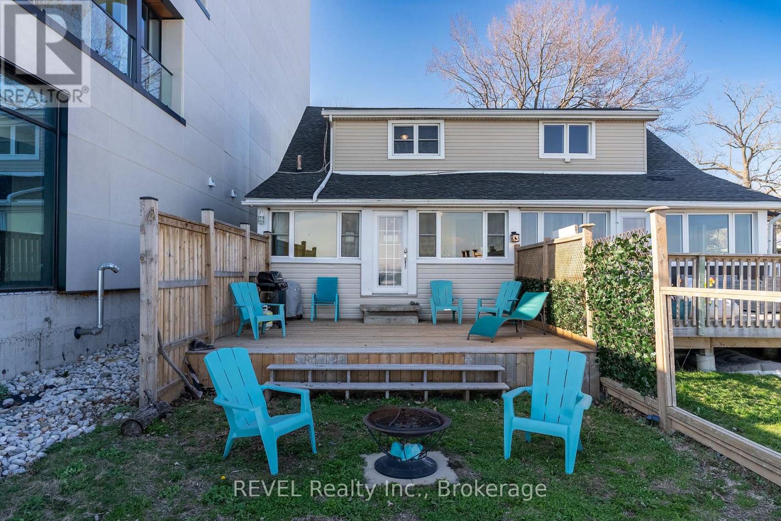 3819 Terrace Lane, Fort Erie, Ontario  L0S 1B0 - Photo 40 - X12472347