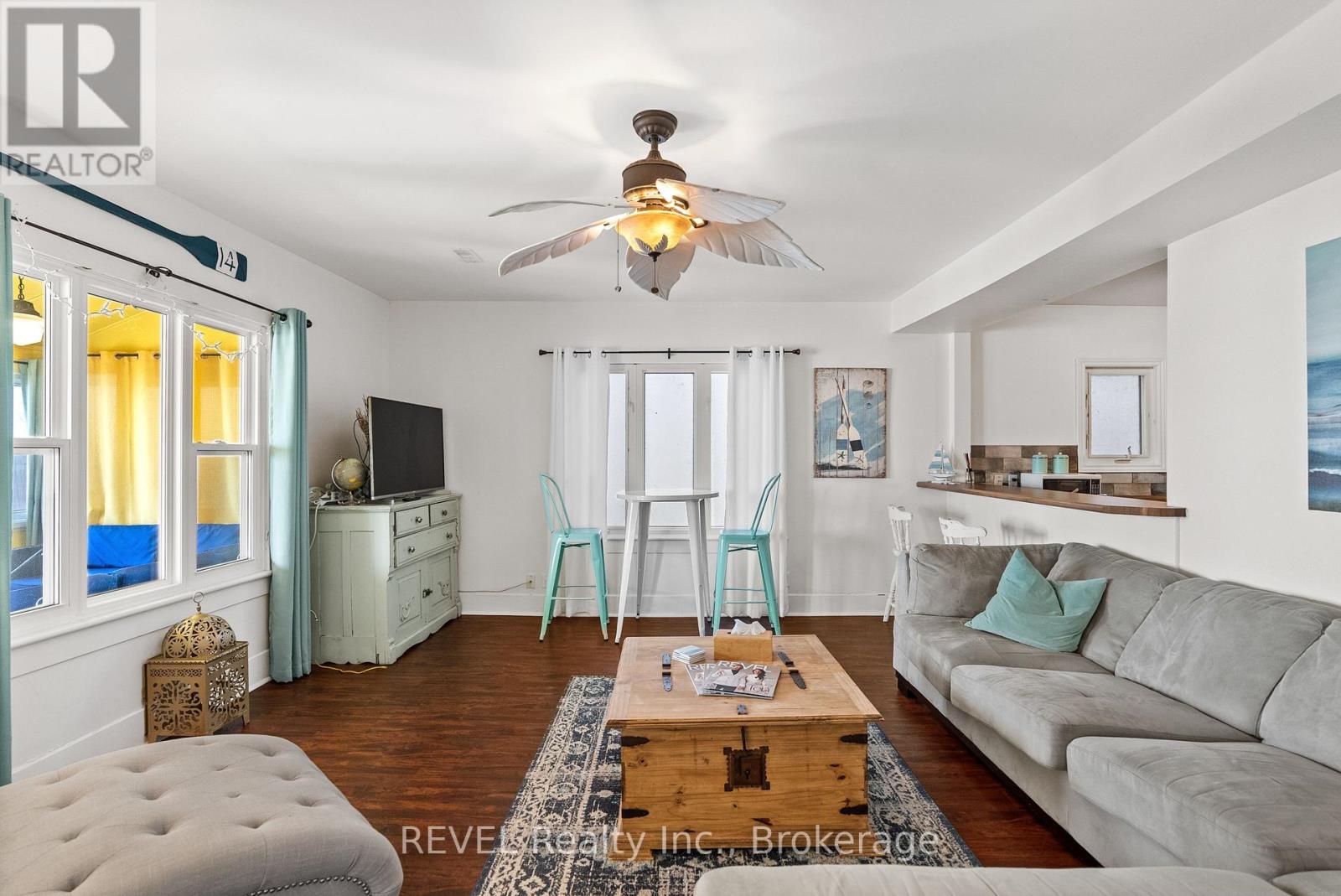 3819 Terrace Lane, Fort Erie, Ontario  L0S 1B0 - Photo 5 - X12472347