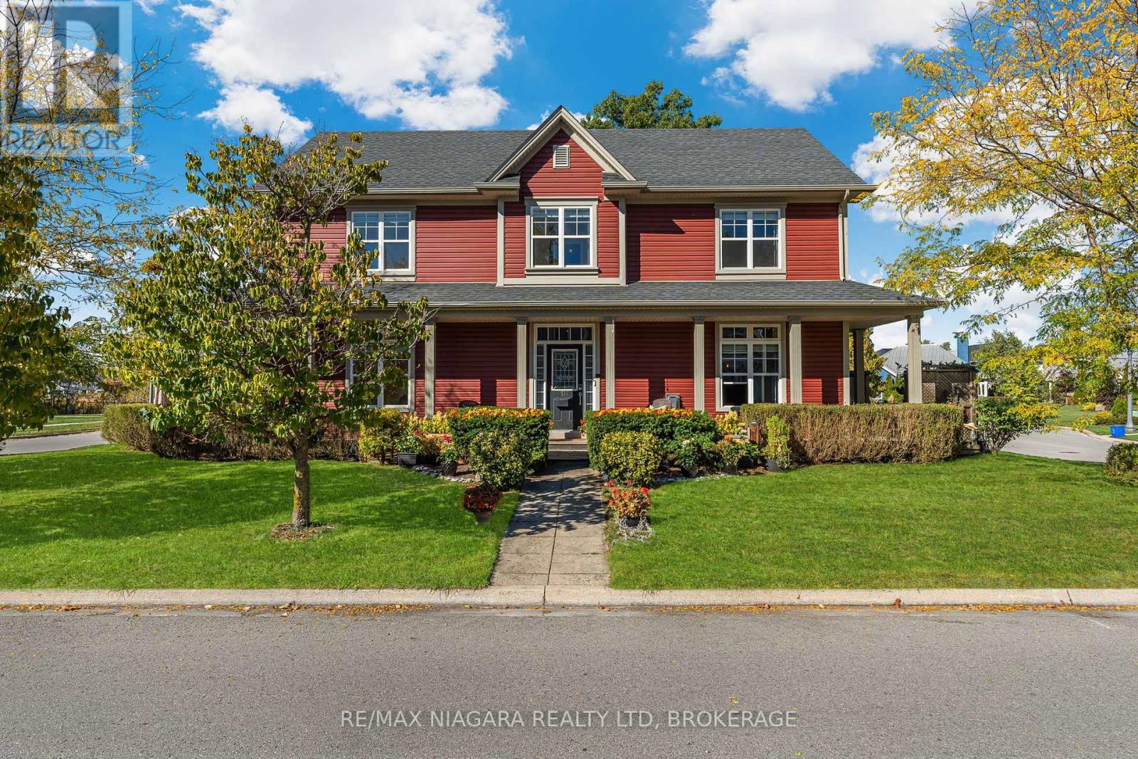 750 Lakeshore Road, Fort Erie, Ontario  L2A 0B4 - Photo 3 - X12474162