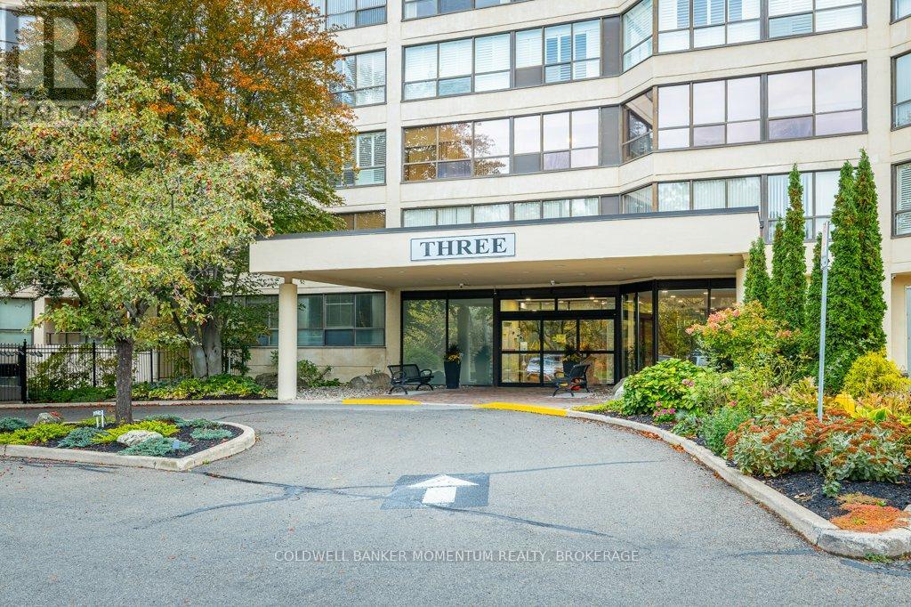 206 - 3 Towering Heights Boulevard, St. Catharines, Ontario  L2T 4A4 - Photo 3 - X12477609