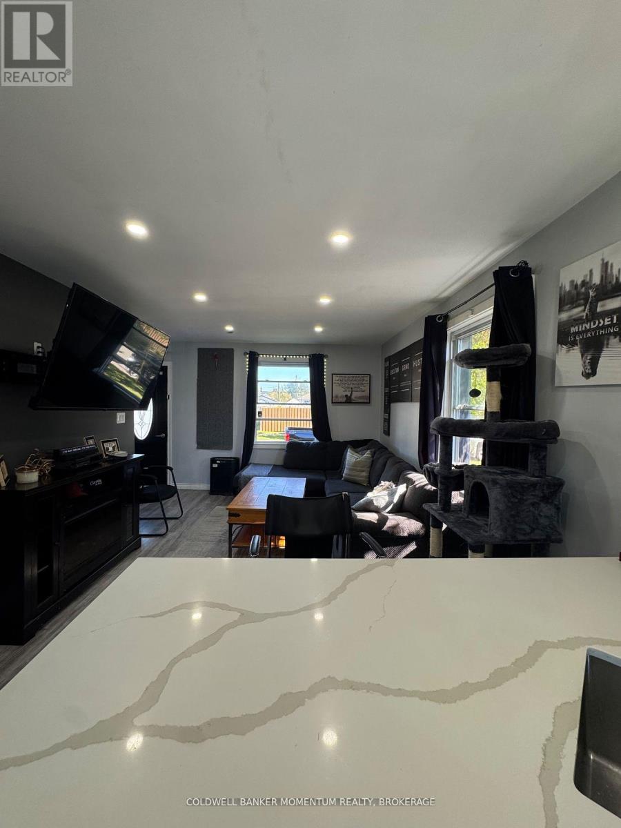 16 Princess Street, St. Catharines, Ontario  L2P 2P9 - Photo 10 - X12478369