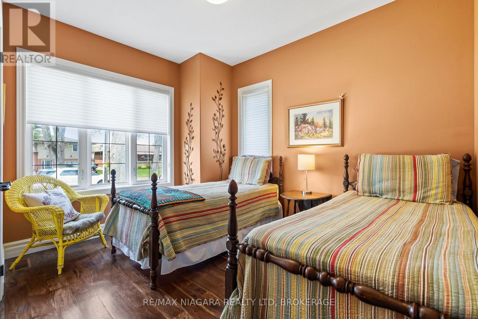 47 Rosemount Avenue, Port Colborne, Ontario  L3K 5P8 - Photo 24 - X12480273