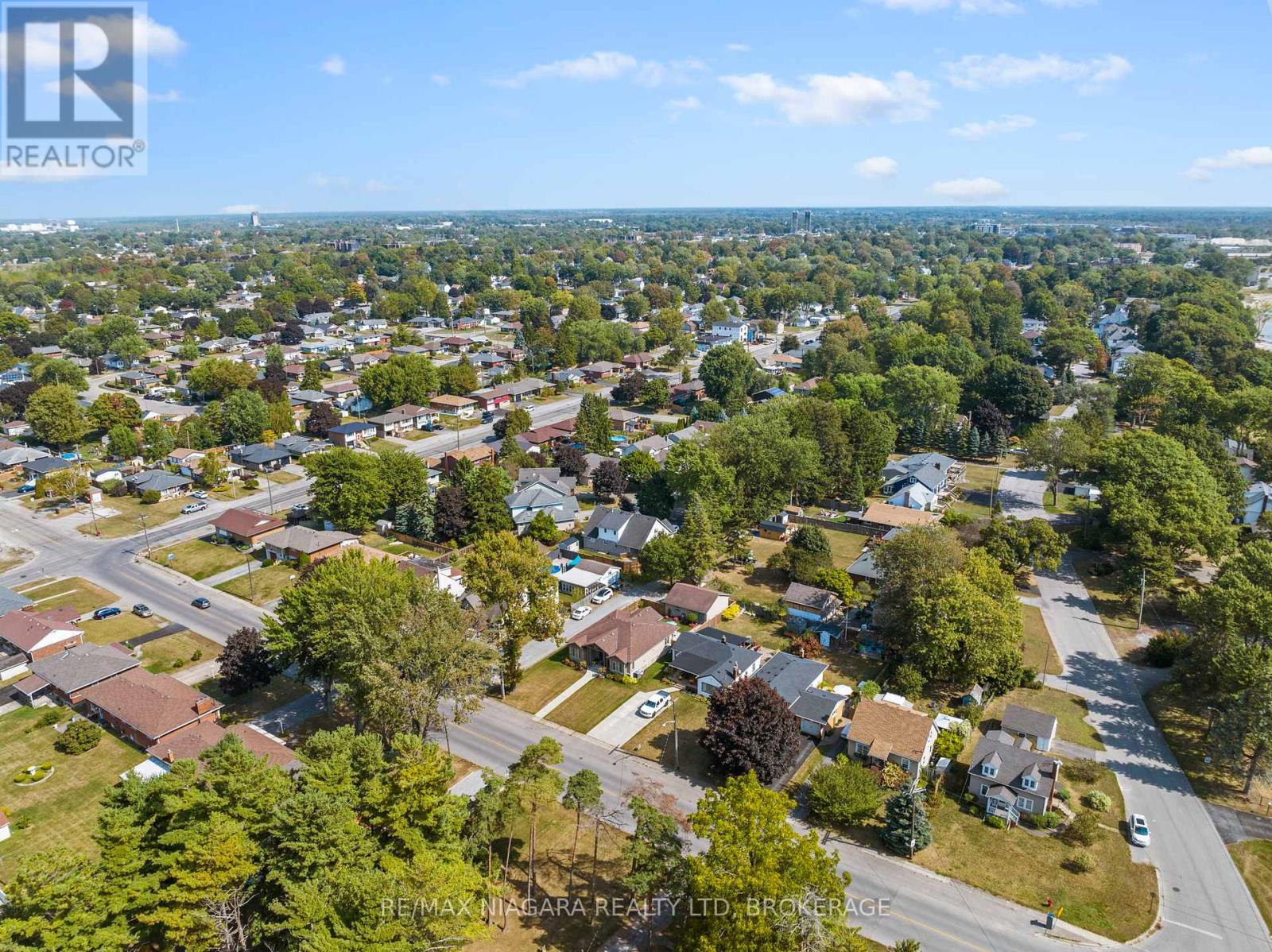 47 Rosemount Avenue, Port Colborne, Ontario  L3K 5P8 - Photo 38 - X12480273