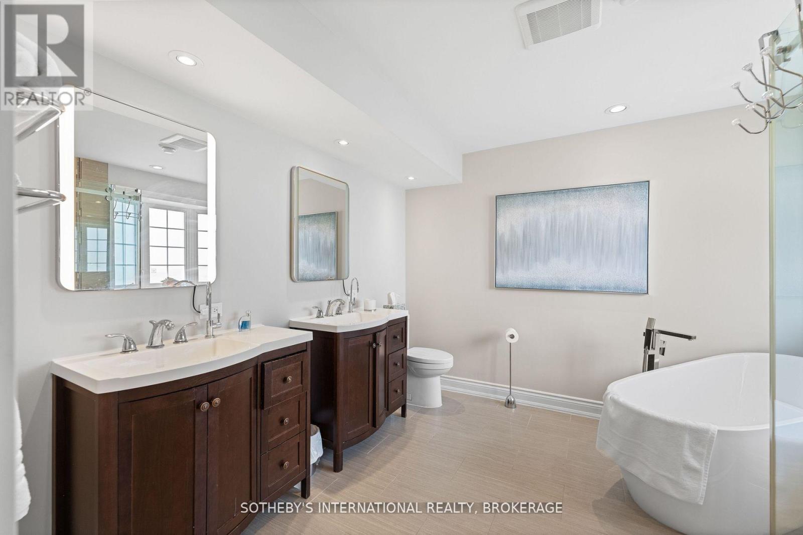 551 Darby Road, Welland, Ontario  L0S 1K0 - Photo 22 - X12481524