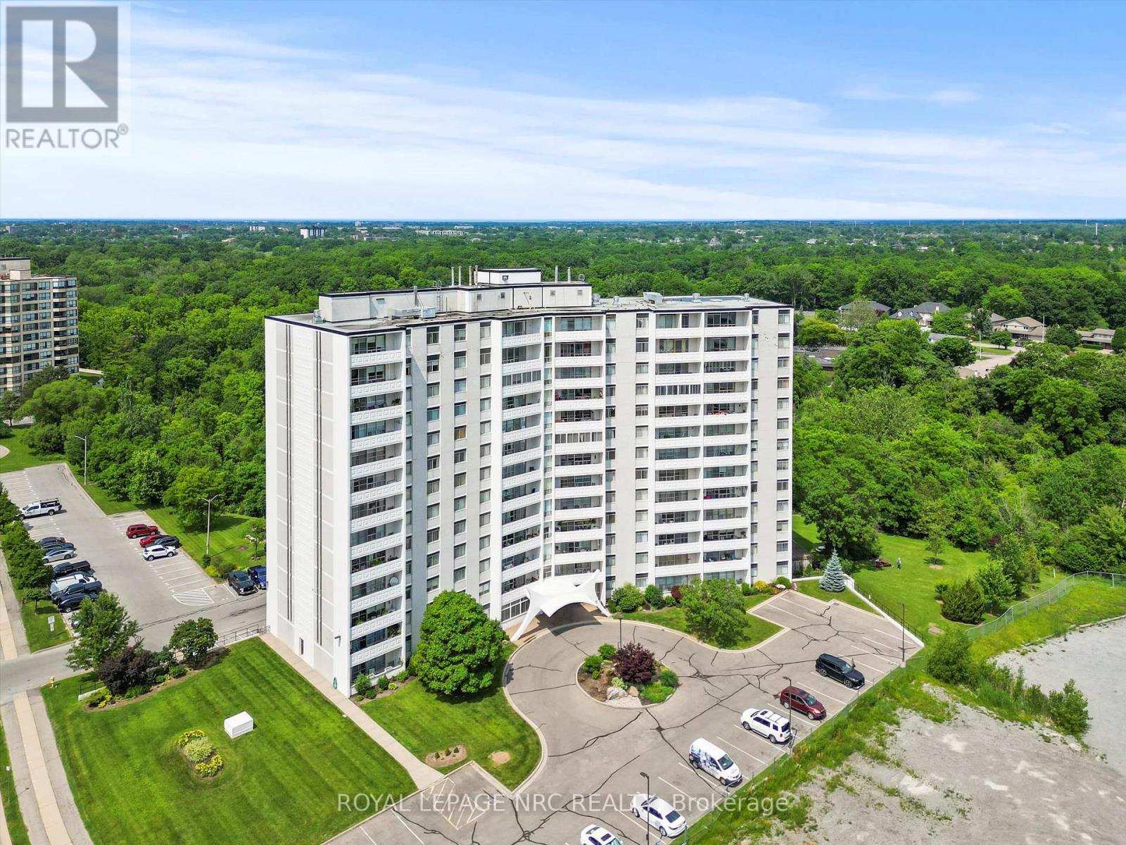 1202 - 15 TOWERING HEIGHTS BOULEVARD, St. Catharines, Ontario