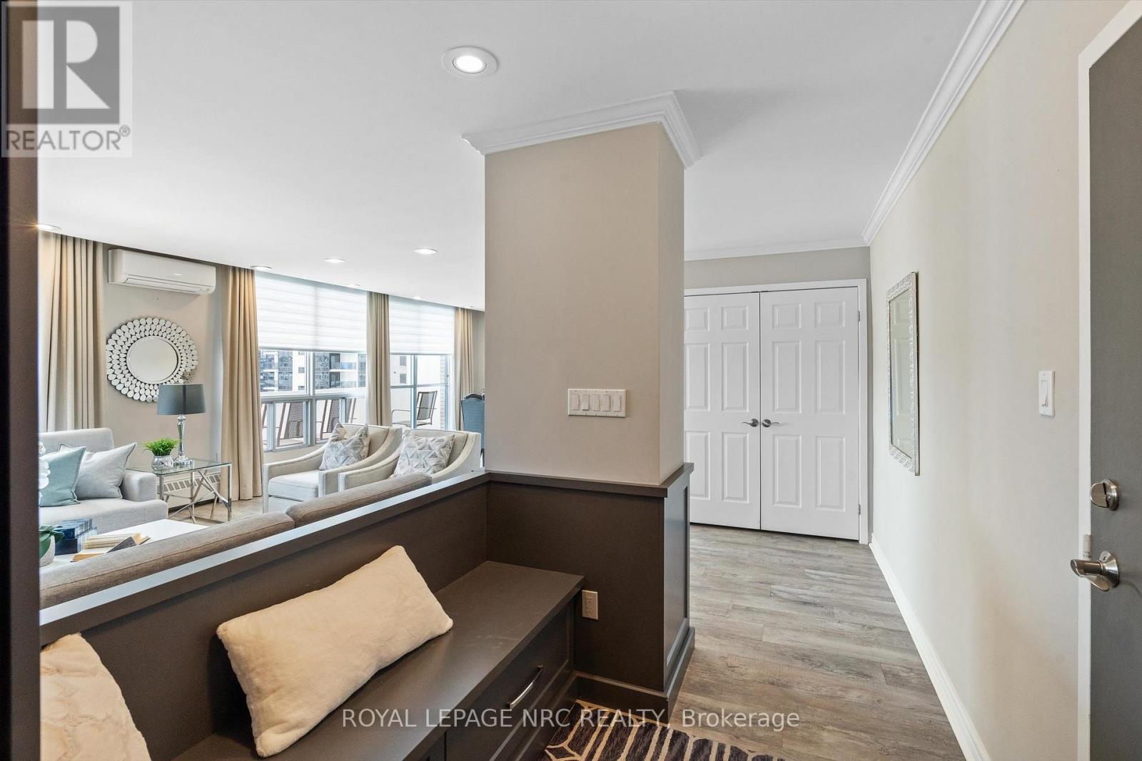 1202 - 15 Towering Heights Boulevard, St. Catharines, Ontario  L2T 3G7 - Photo 3 - X12483499