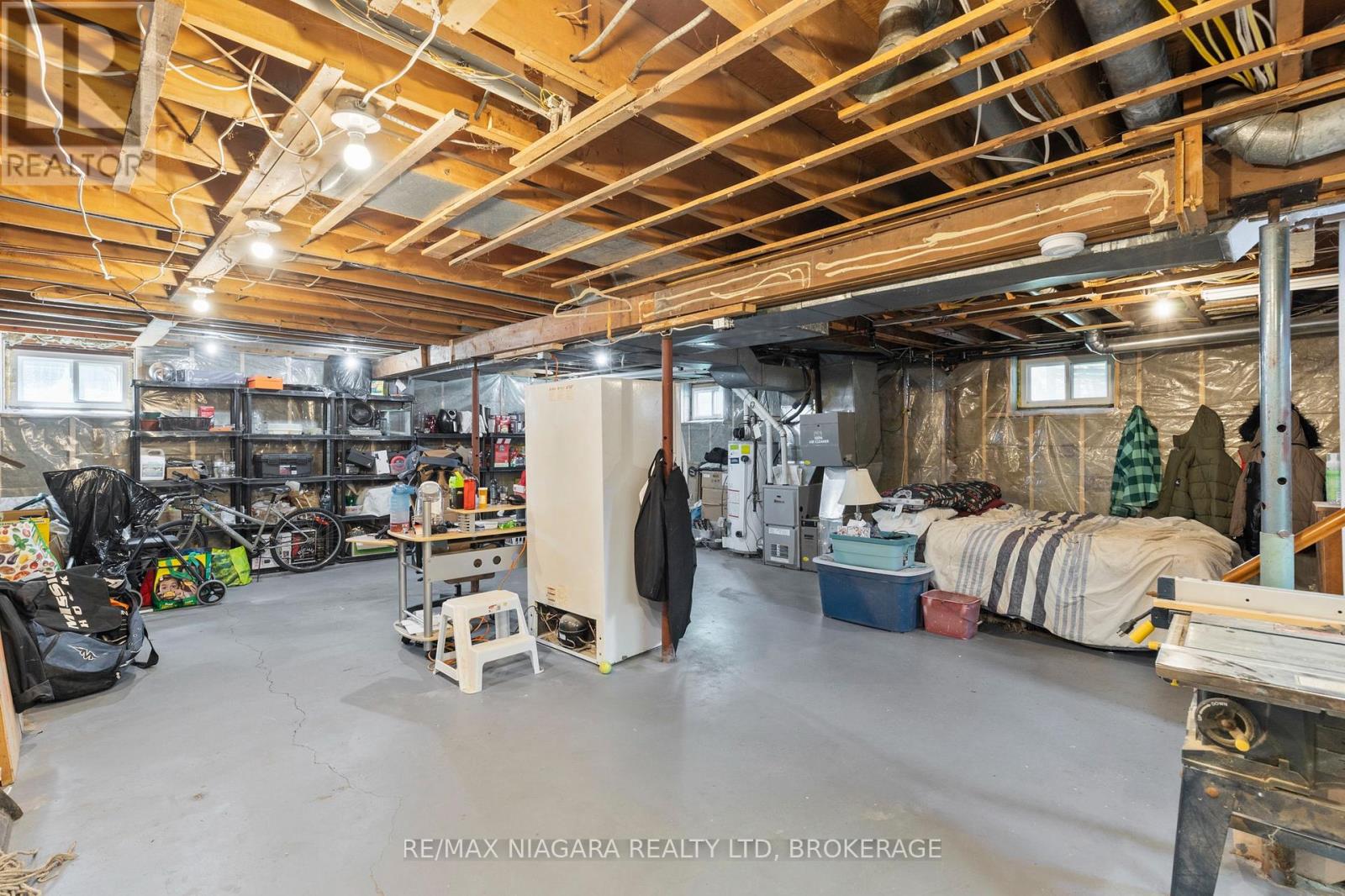 236 Cutress Avenue, Welland, Ontario  L3C 2S8 - Photo 22 - X12483547