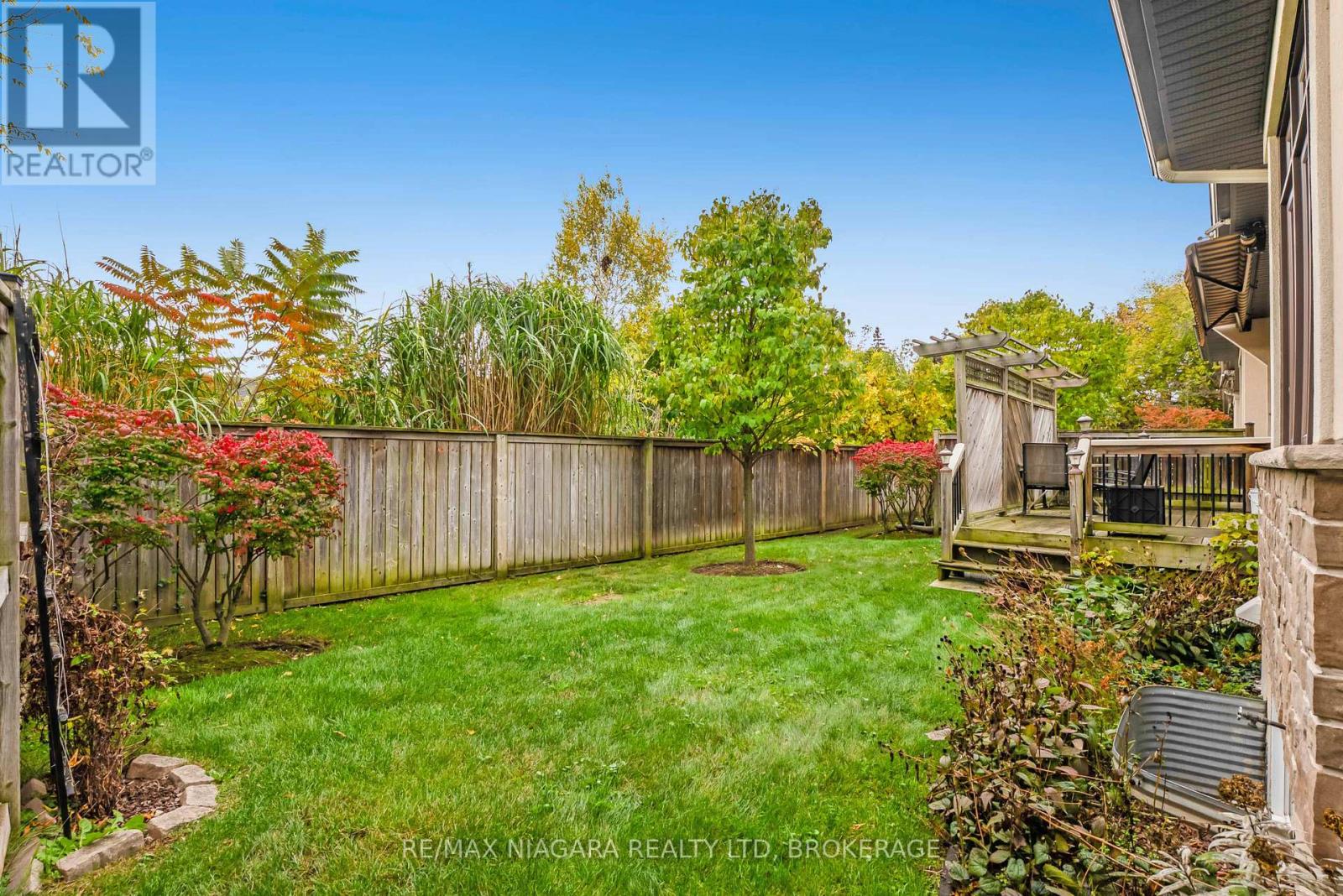 24 Emerald Common, St. Catharines, Ontario  L2M 0A7 - Photo 28 - X12483562