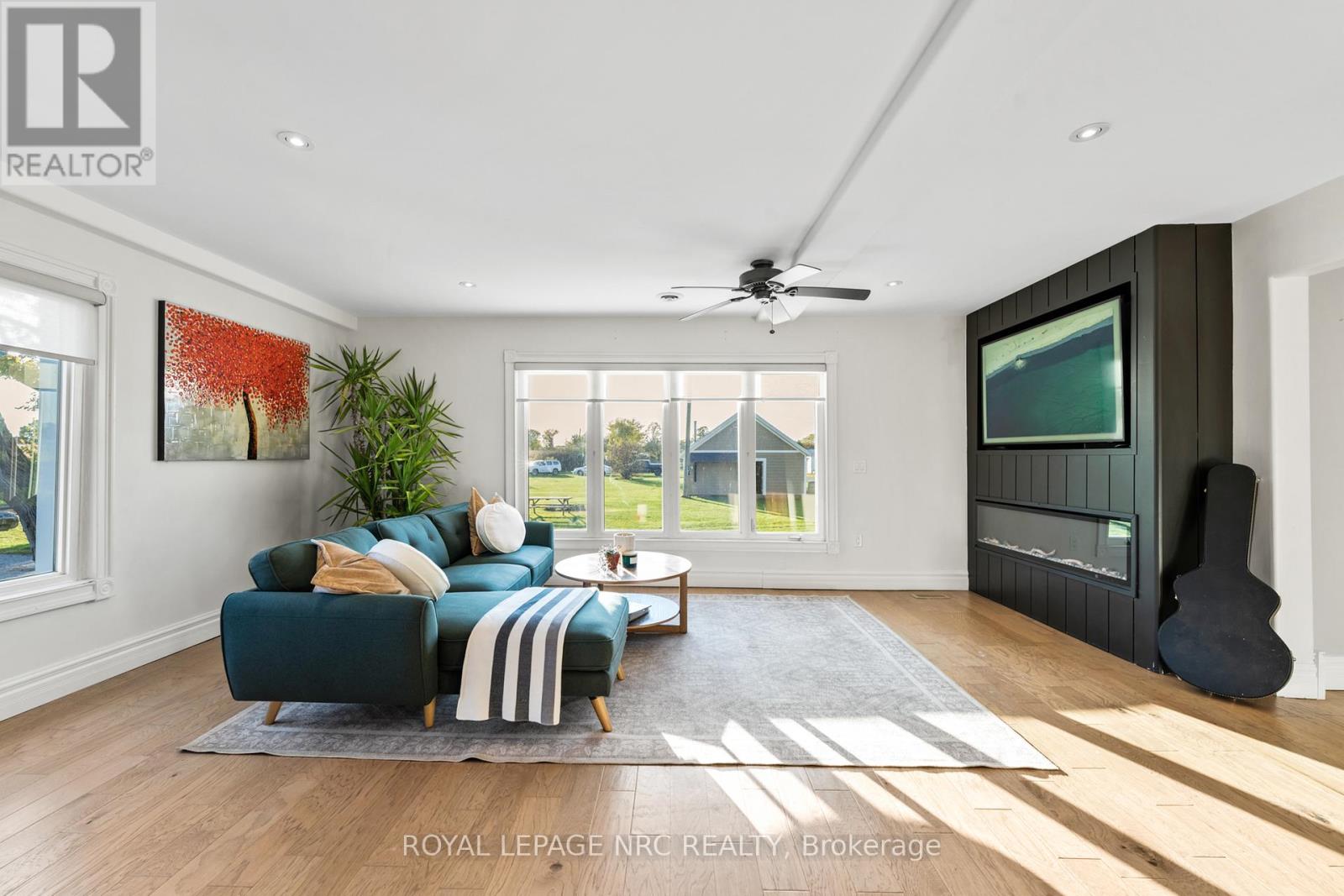 1 - 4692 Gilmore Road, Fort Erie, Ontario  L0S 1N0 - Photo 11 - X12483637