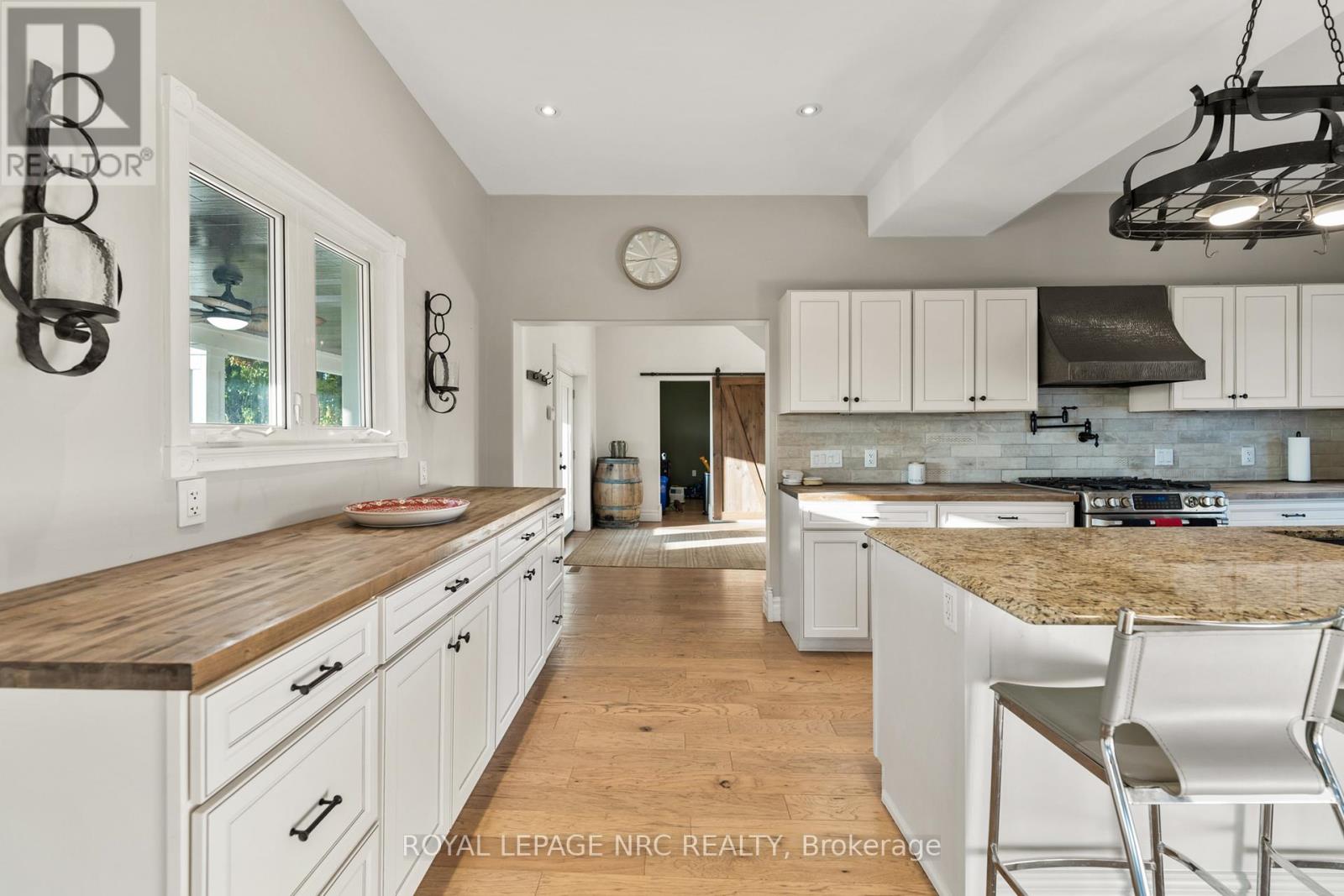 1 - 4692 Gilmore Road, Fort Erie, Ontario  L0S 1N0 - Photo 8 - X12483637