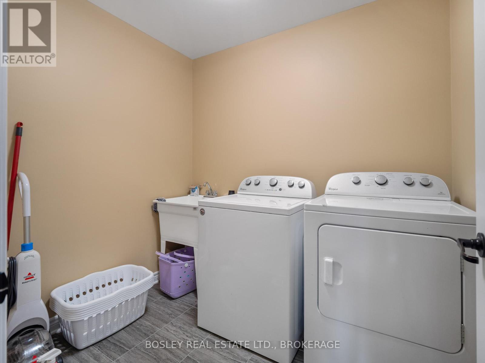 35 Mcfarland Street, Thorold, Ontario  L2V 0E5 - Photo 25 - X12483700