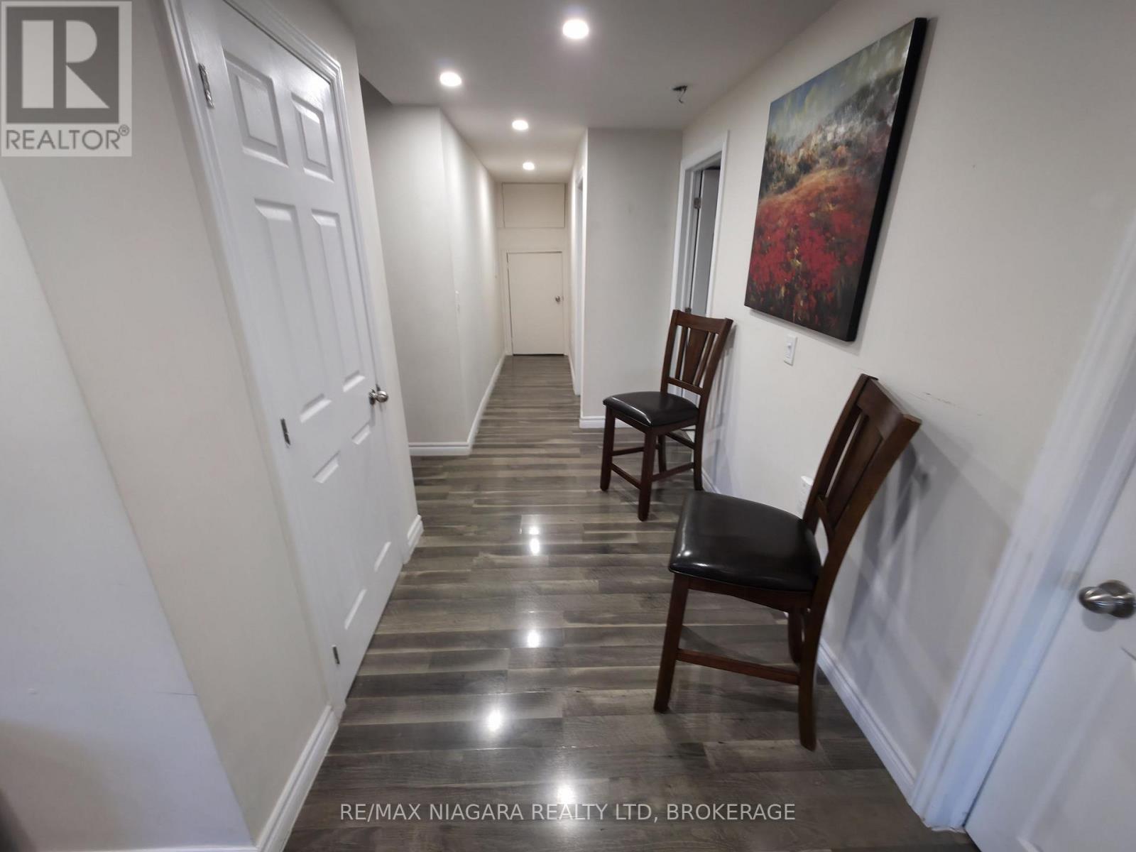 Lower - 7879 Buckeye Crescent, Niagara Falls, Ontario  L2H 0P1 - Photo 9 - X12484273