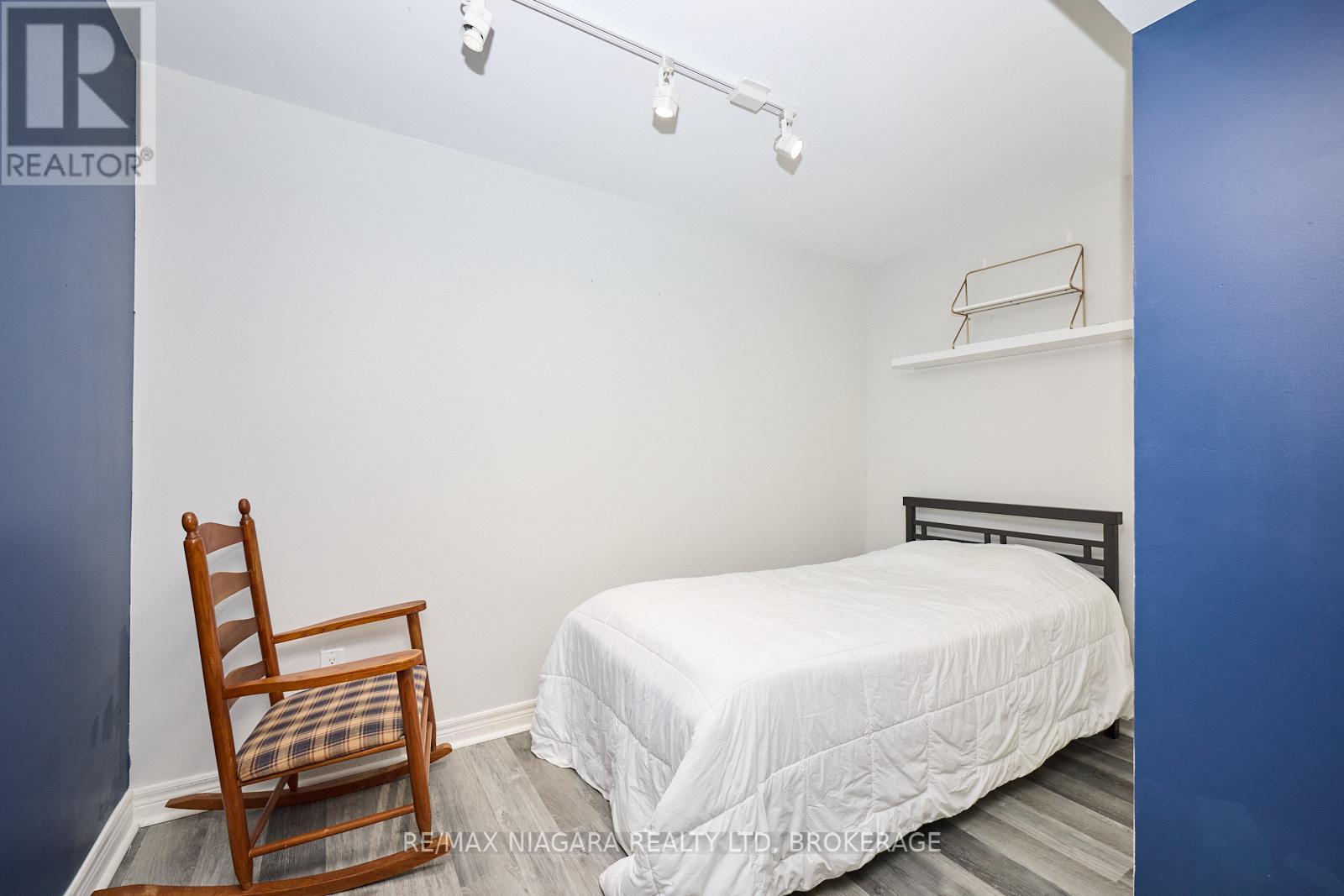 690 Brian Street, Fort Erie, Ontario  L2A 6W2 - Photo 21 - X12485388