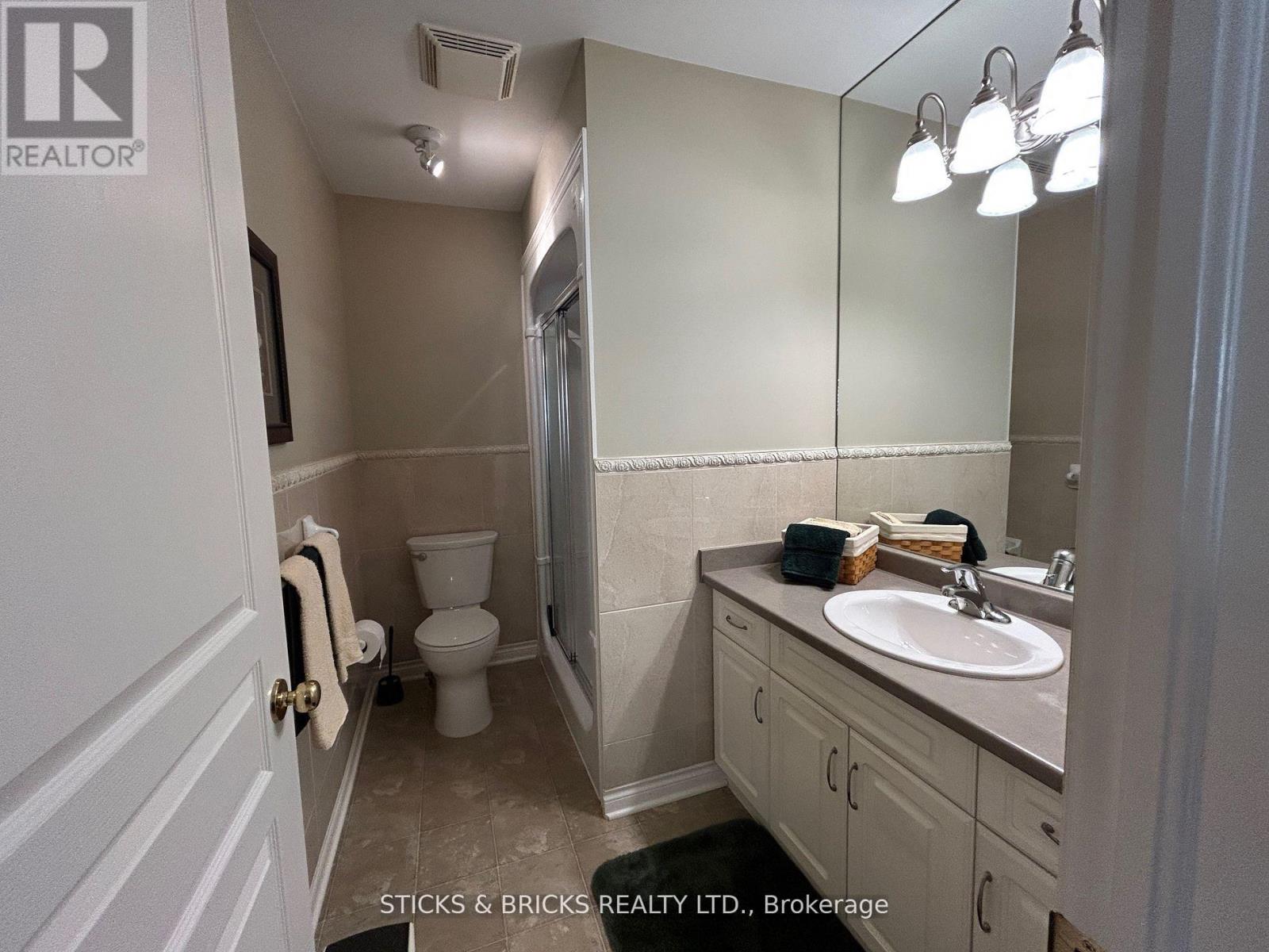 12 - 3241 Montrose Road, Niagara Falls, Ontario  L2H 3L3 - Photo 26 - X12485858