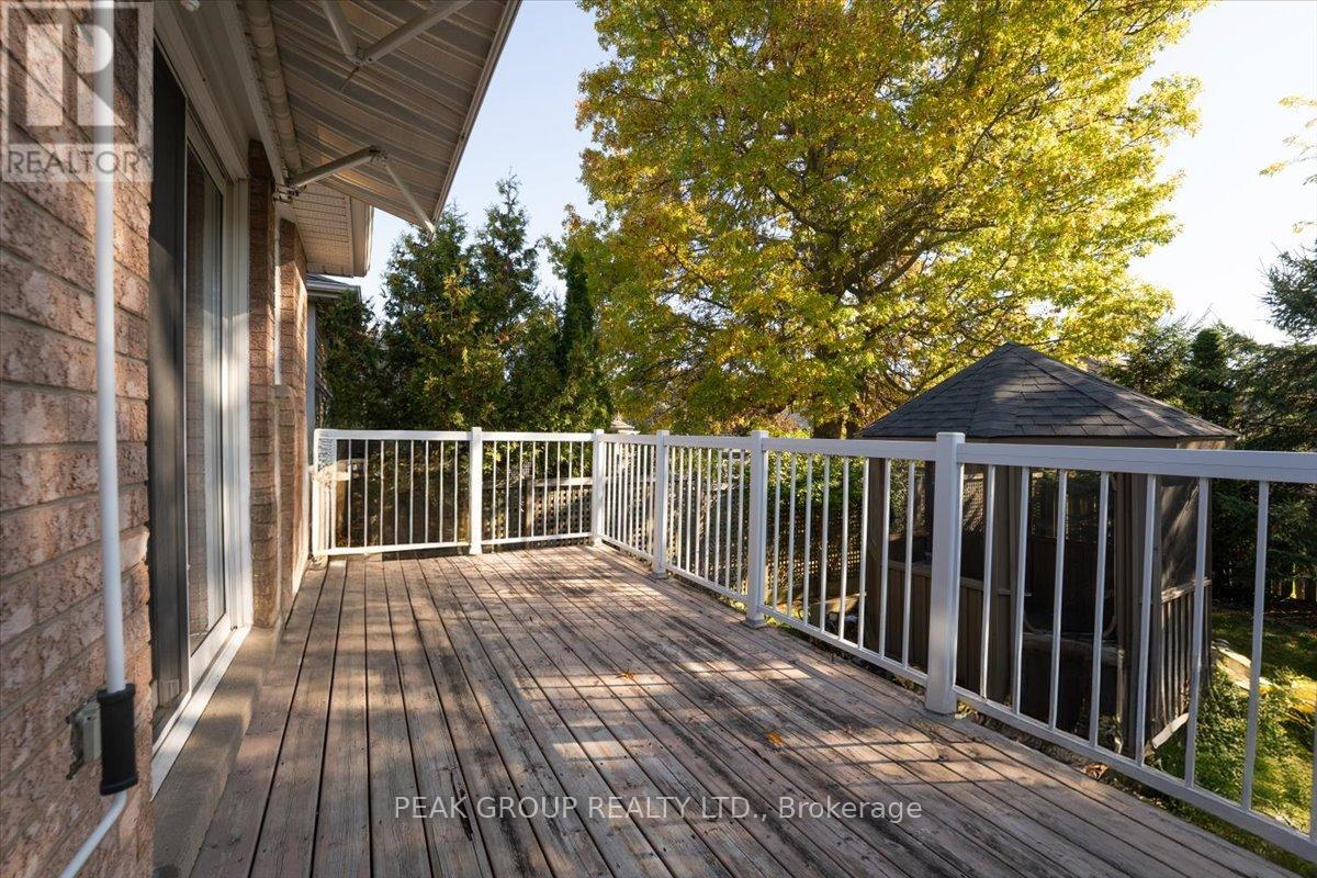 35 Jackson Court E, Welland, Ontario  L3C 7G4 - Photo 20 - X12494226