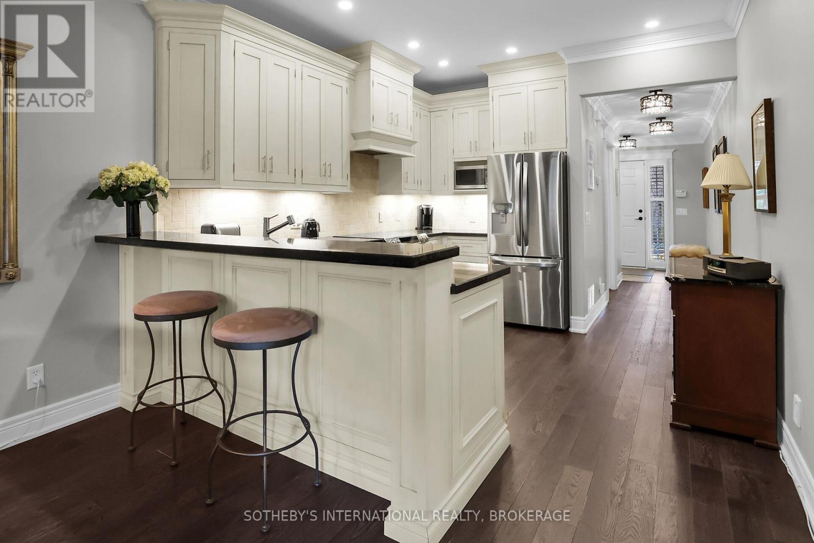 4 - 175 Queen Street N, Niagara-On-The-Lake, Ontario  L0S 1J0 - Photo 10 - X12496288