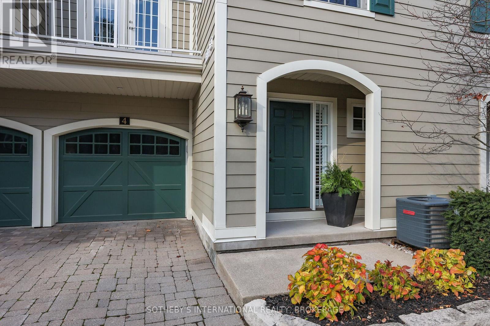 4 - 175 Queen Street N, Niagara-On-The-Lake, Ontario  L0S 1J0 - Photo 5 - X12496288