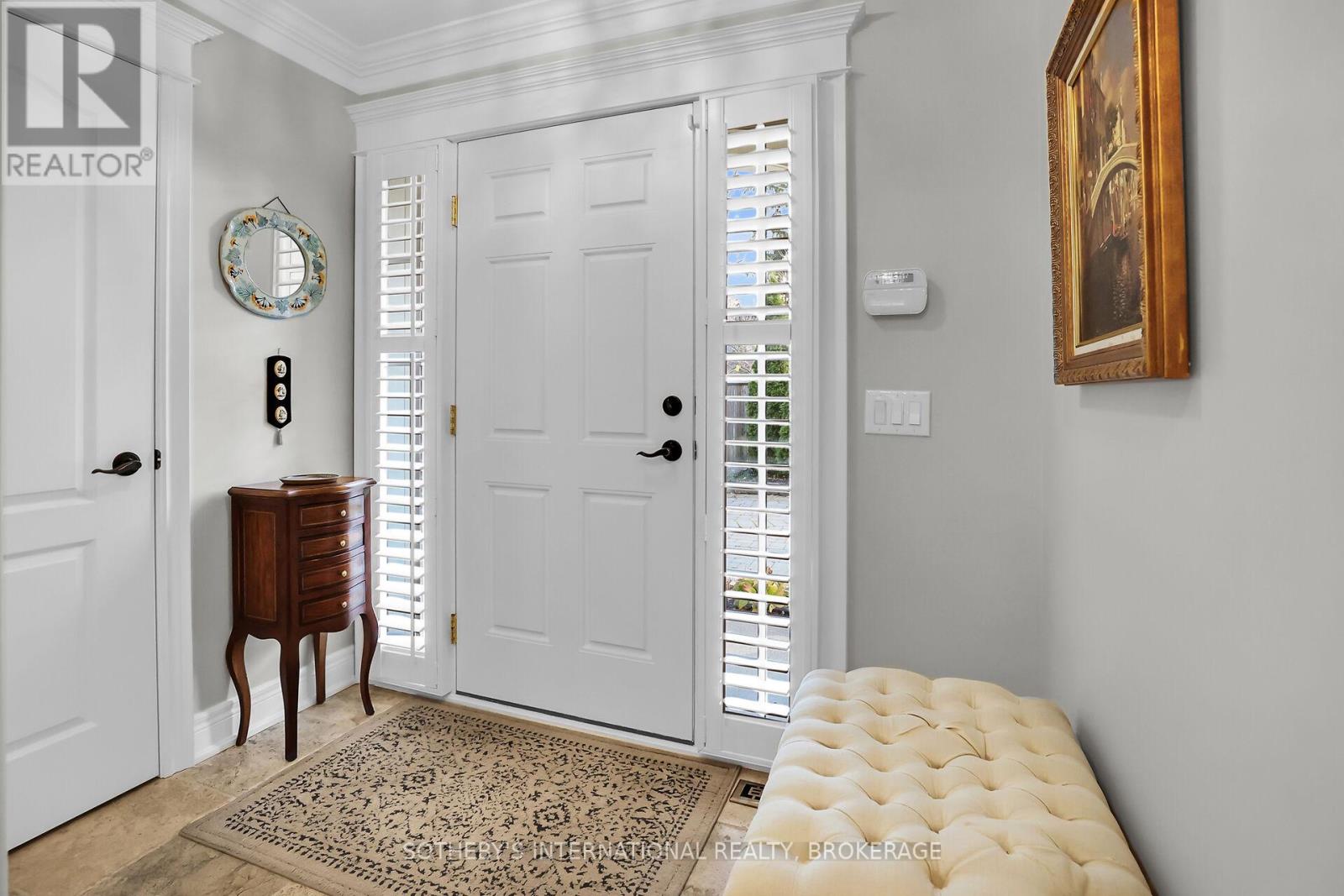 4 - 175 Queen Street N, Niagara-On-The-Lake, Ontario  L0S 1J0 - Photo 6 - X12496288