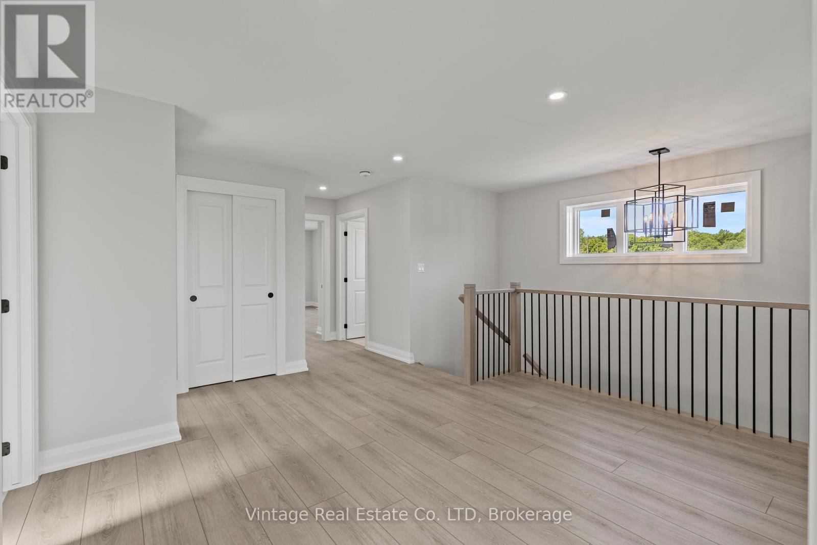 7455 Majestic Trail, Niagara Falls, Ontario  L2H 3V9 - Photo 12 - X12498948