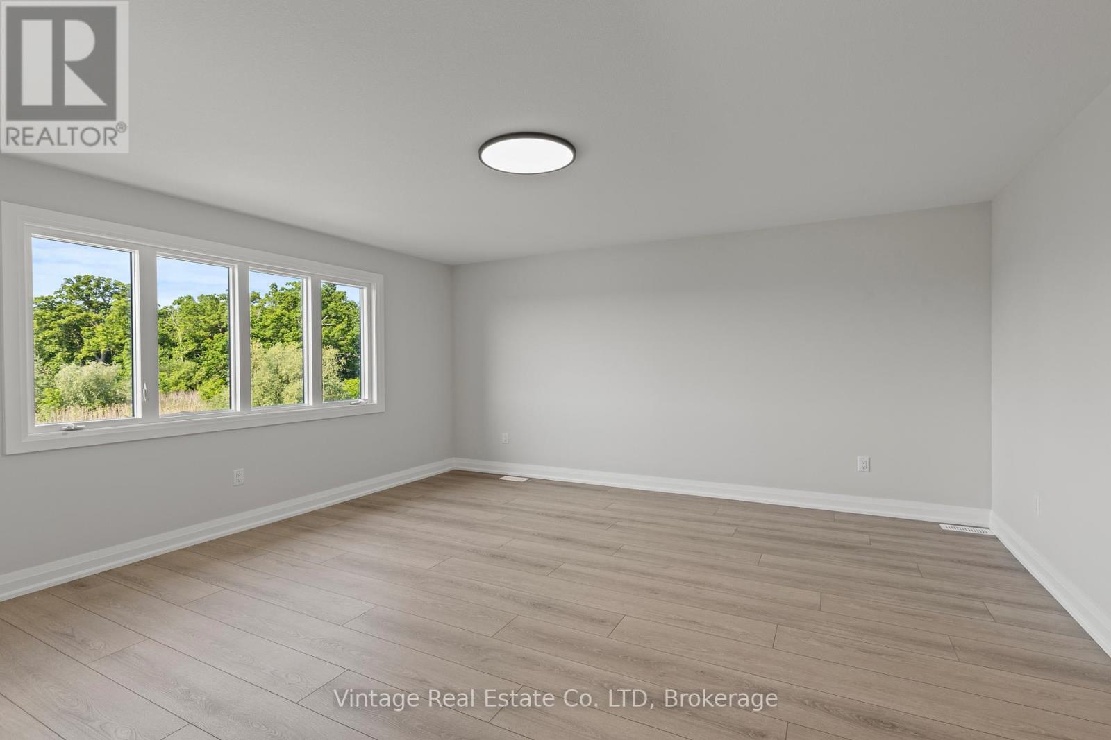 7455 Majestic Trail, Niagara Falls, Ontario  L2H 3V9 - Photo 14 - X12498948