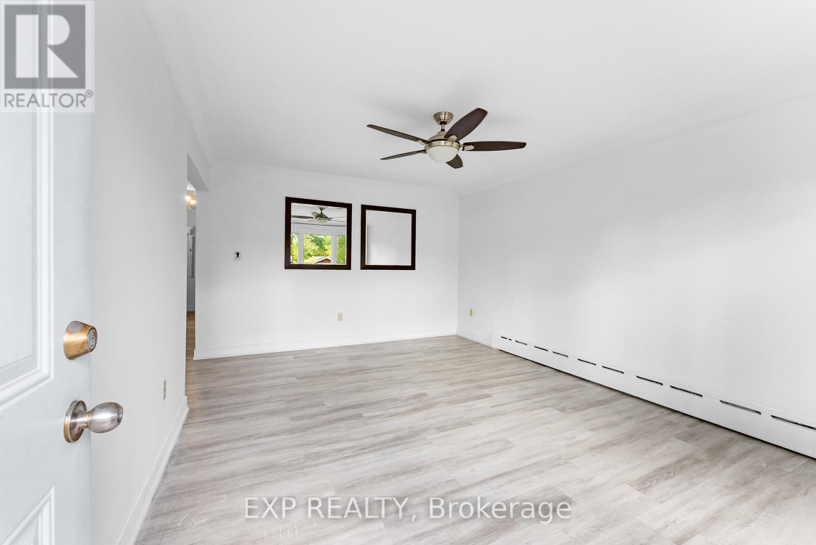 19 Moote Street, St. Catharines, Ontario  L2N 1B3 - Photo 8 - X12505030