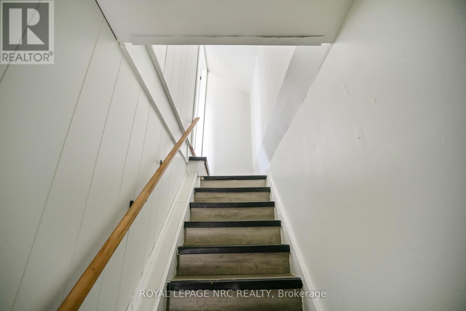 210 Phipps Street, Fort Erie, Ontario  L2A 2V5 - Photo 5 - X12509828