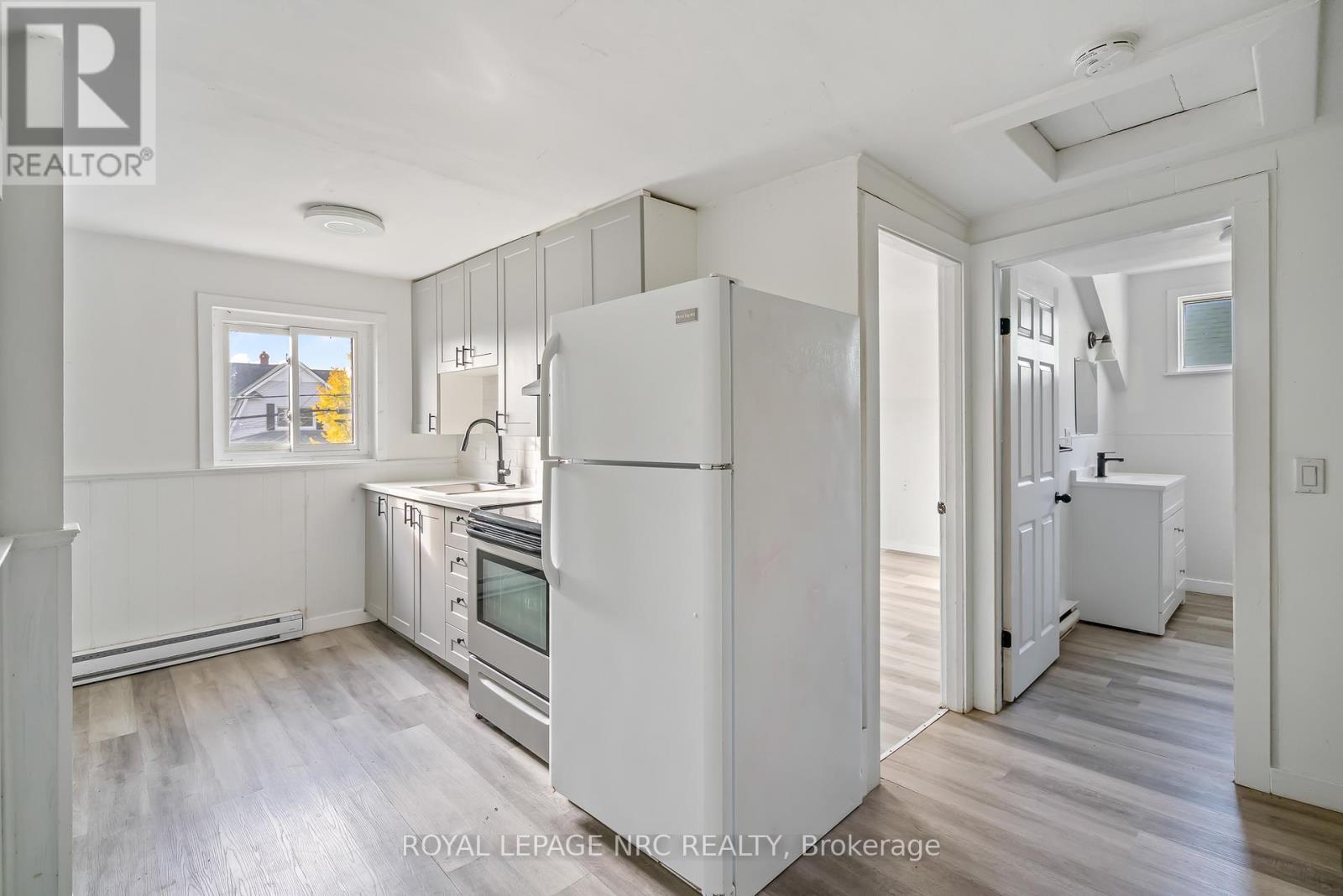 210 Phipps Street, Fort Erie, Ontario  L2A 2V5 - Photo 6 - X12509828