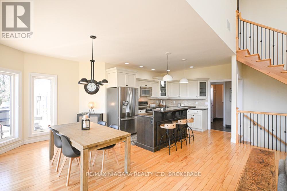 1065 Concession 3 Road, Niagara-On-The-Lake, Ontario  L0S 1J0 - Photo 12 - X12512496