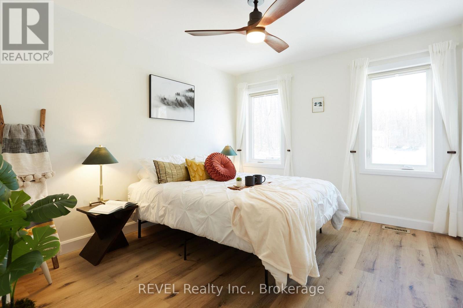 7 Wakunda Crescent, Tiny, Ontario  L9M 0B2 - Photo 11 - S12512660