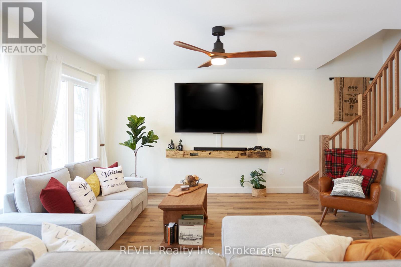 7 Wakunda Crescent, Tiny, Ontario  L9M 0B2 - Photo 4 - S12512660