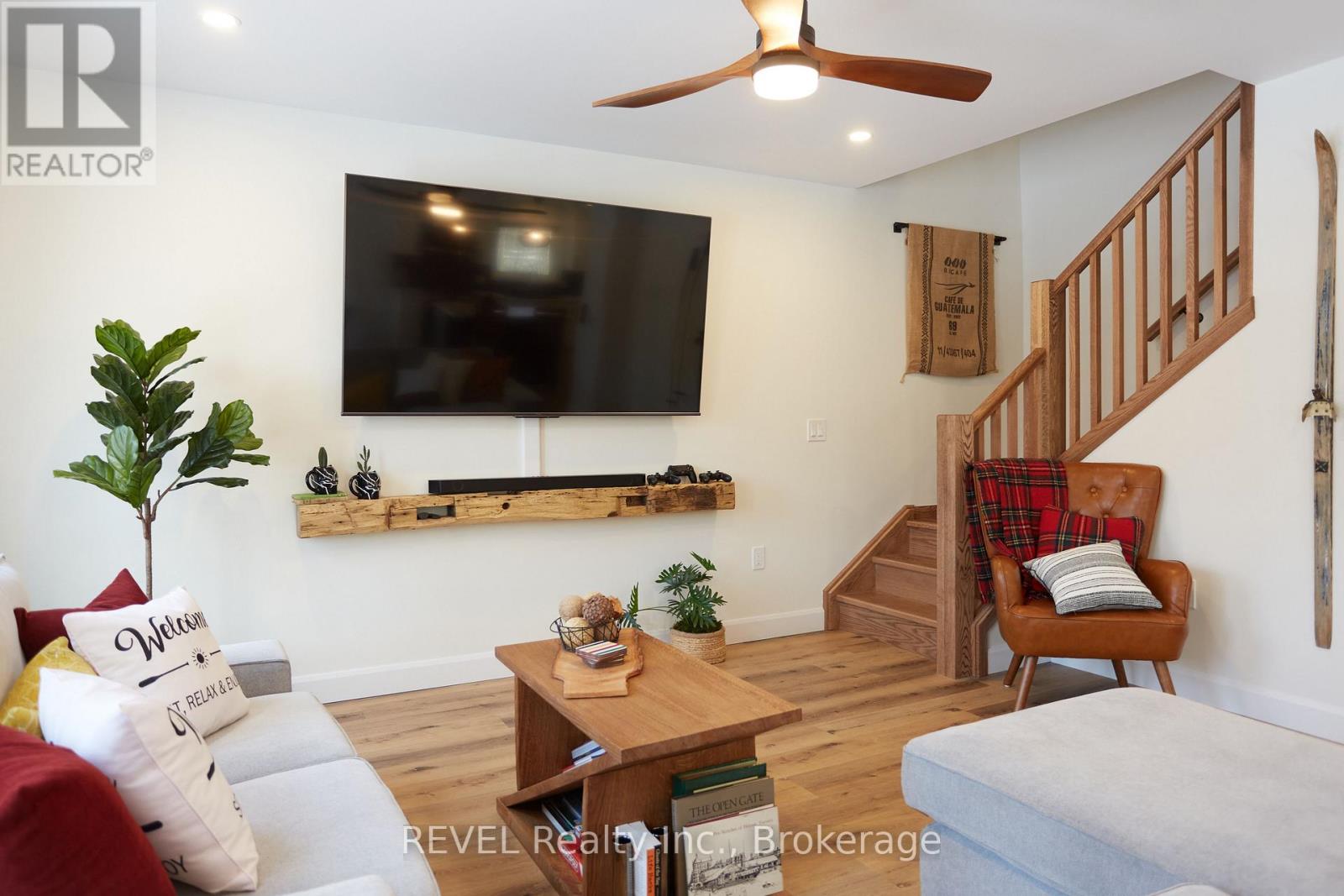 7 Wakunda Crescent, Tiny, Ontario  L9M 0B2 - Photo 5 - S12512660