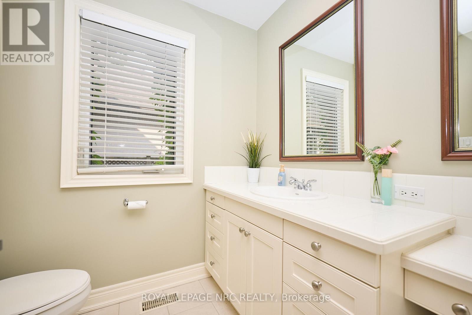 330 John Street W, Niagara-On-The-Lake, Ontario  L0S 1J0 - Photo 28 - X12517464