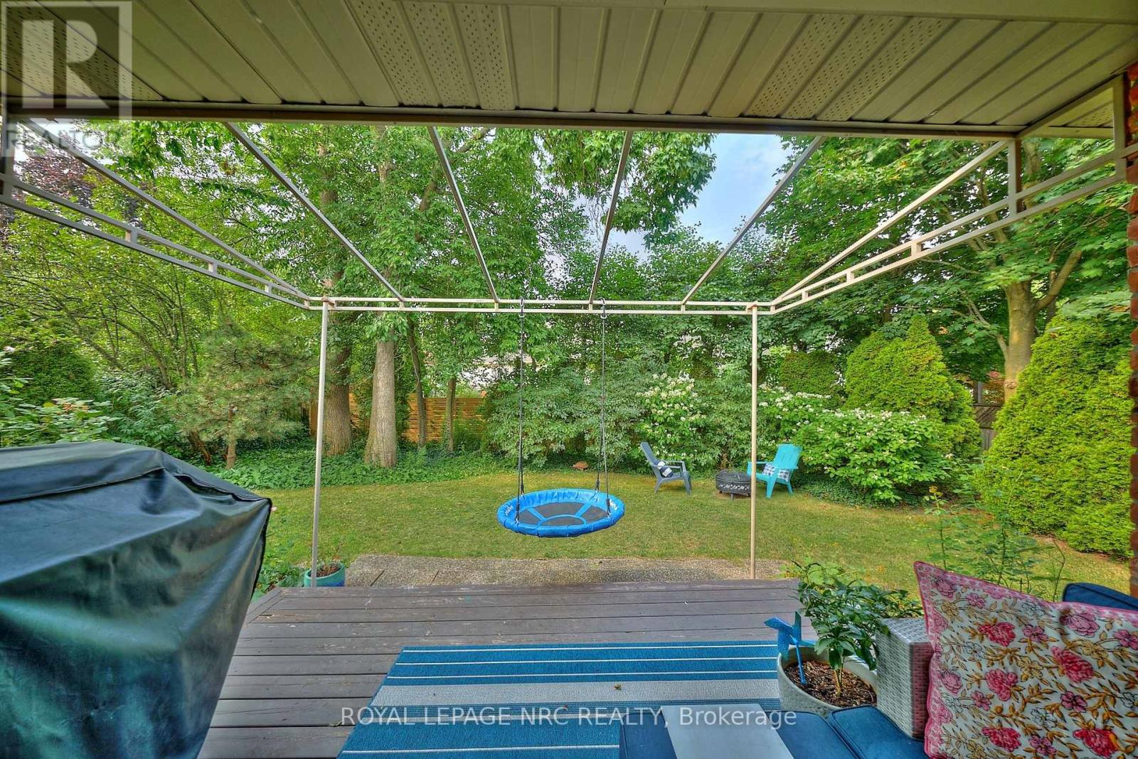 330 John Street W, Niagara-On-The-Lake, Ontario  L0S 1J0 - Photo 8 - X12517464