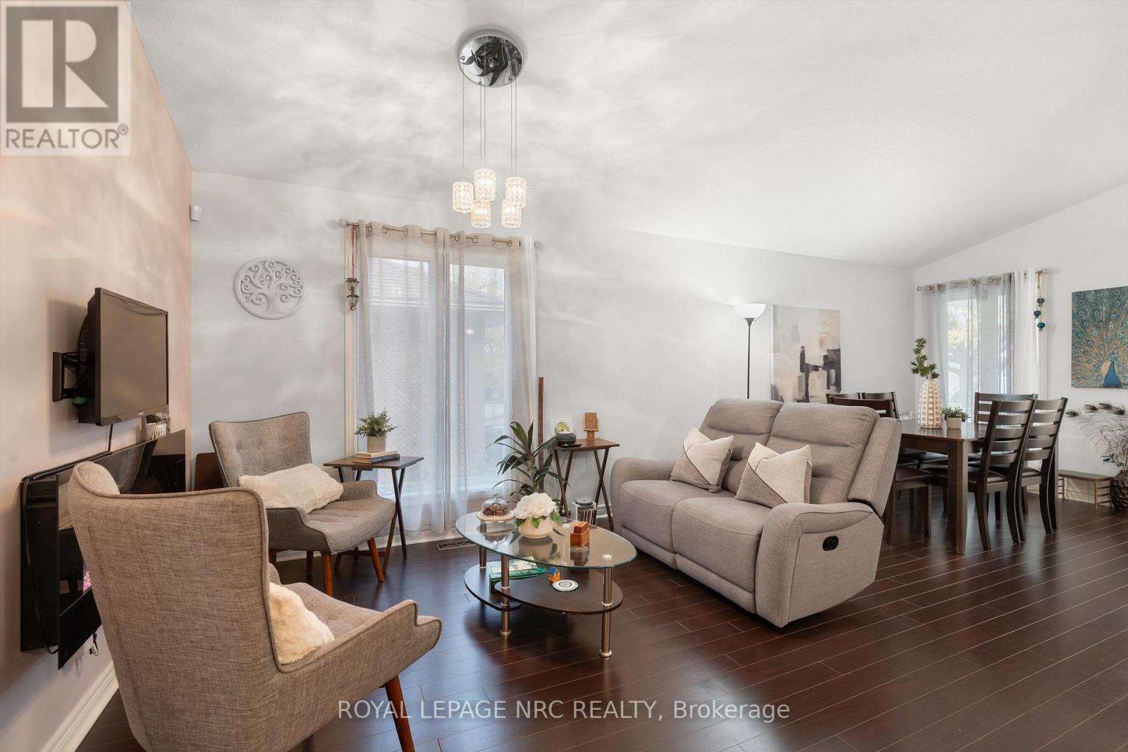 393b Glendale Avenue, St. Catharines, Ontario  L2T 1C5 - Photo 11 - X12518234