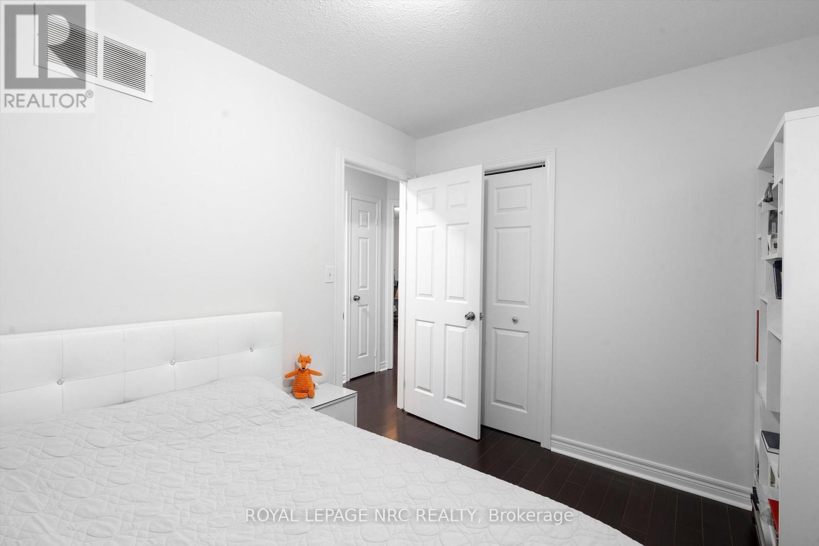 393b Glendale Avenue, St. Catharines, Ontario  L2T 1C5 - Photo 17 - X12518234