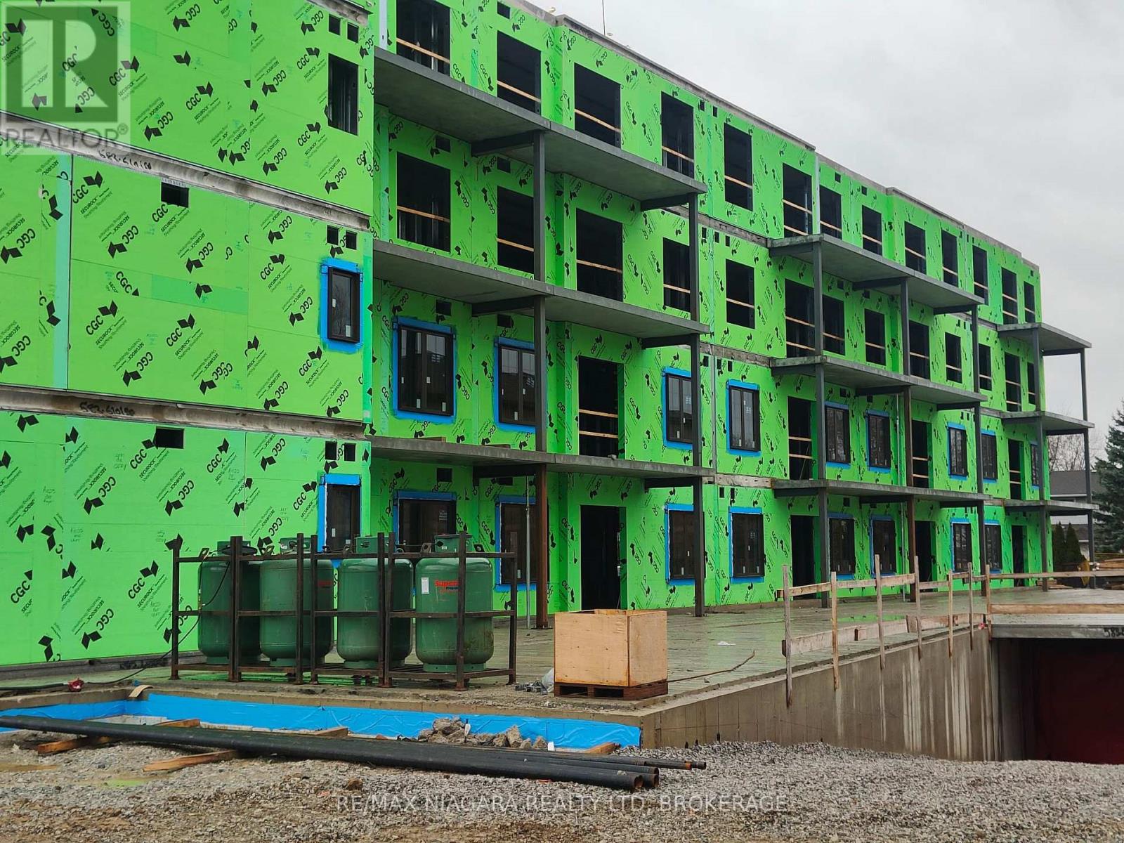 501a - 1024 Vansickle Road N, St. Catharines, Ontario  L2S 2X3 - Photo 9 - X12520072